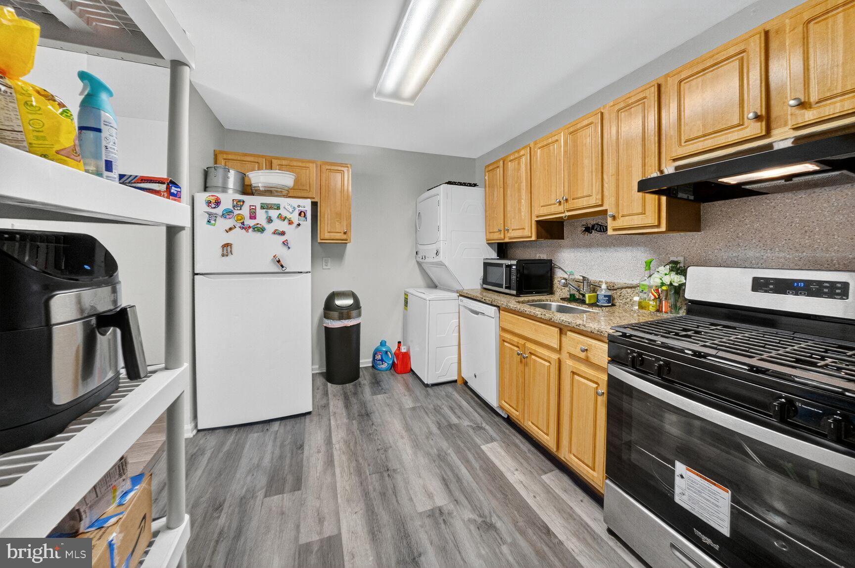 CHELSEA WOODS - Residential