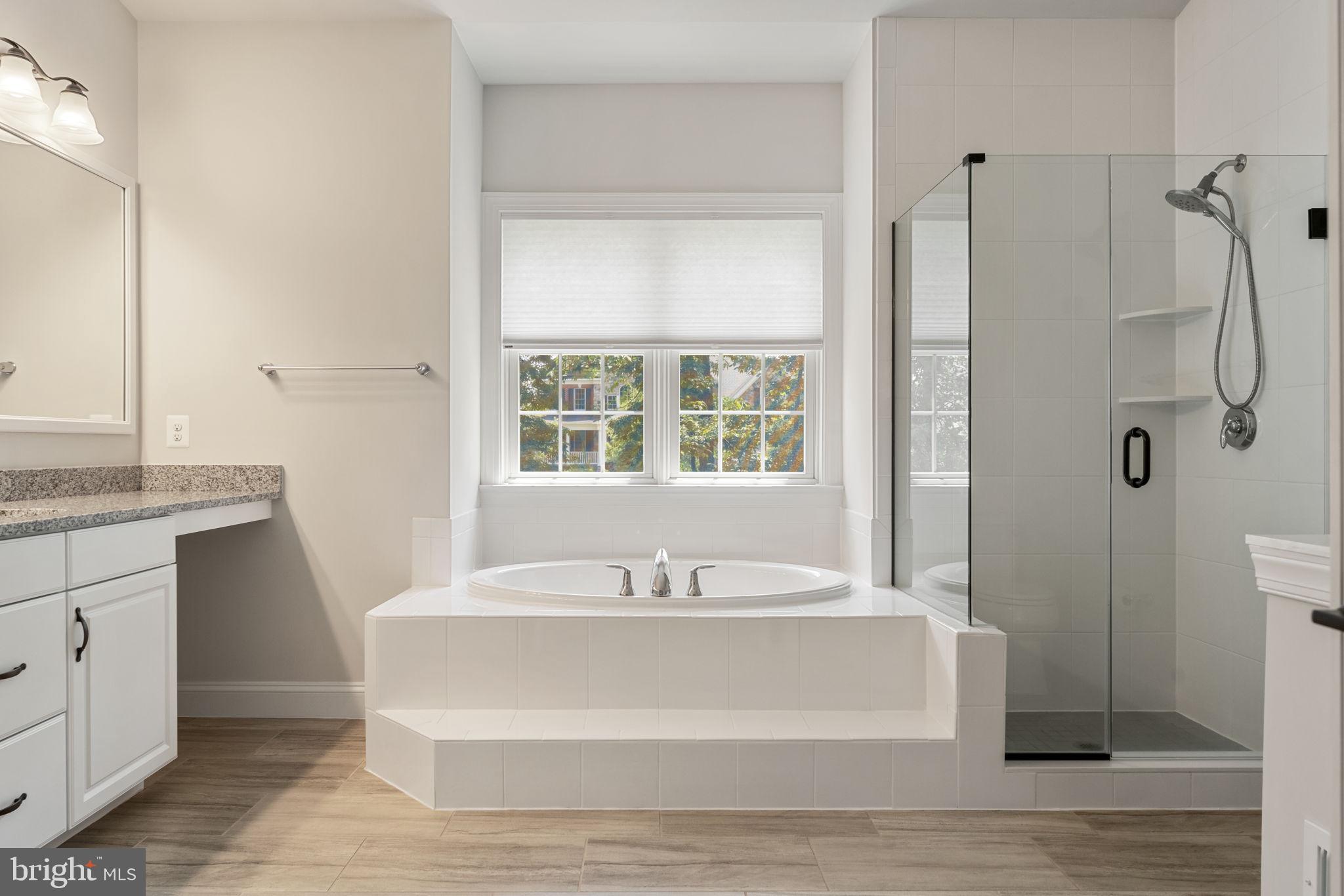 DOMINION VALLEY COUNTRY CLUB - Residential