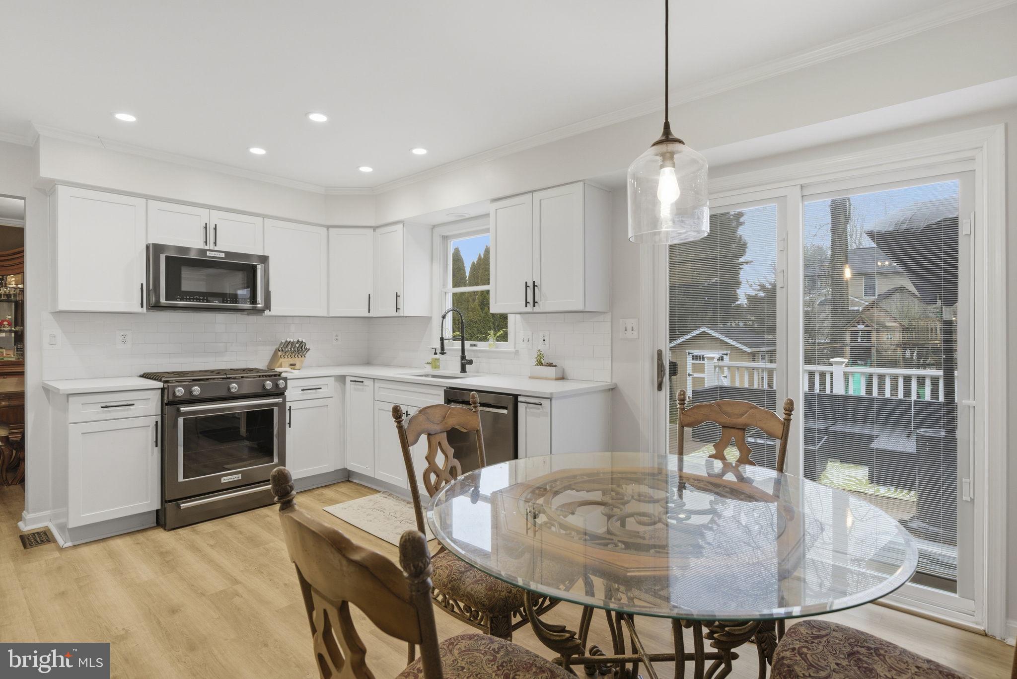 VALEWOOD ESTATES - Residential