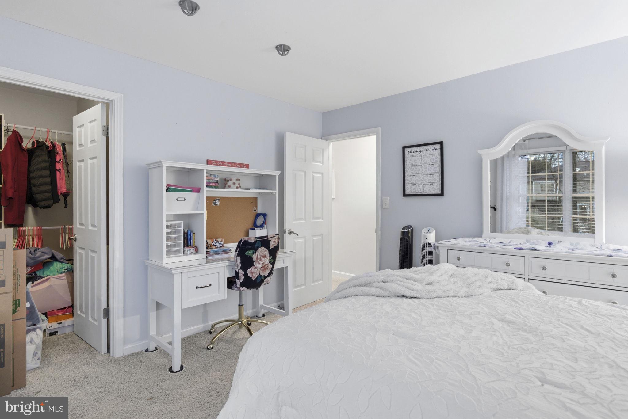 VALEWOOD ESTATES - Residential