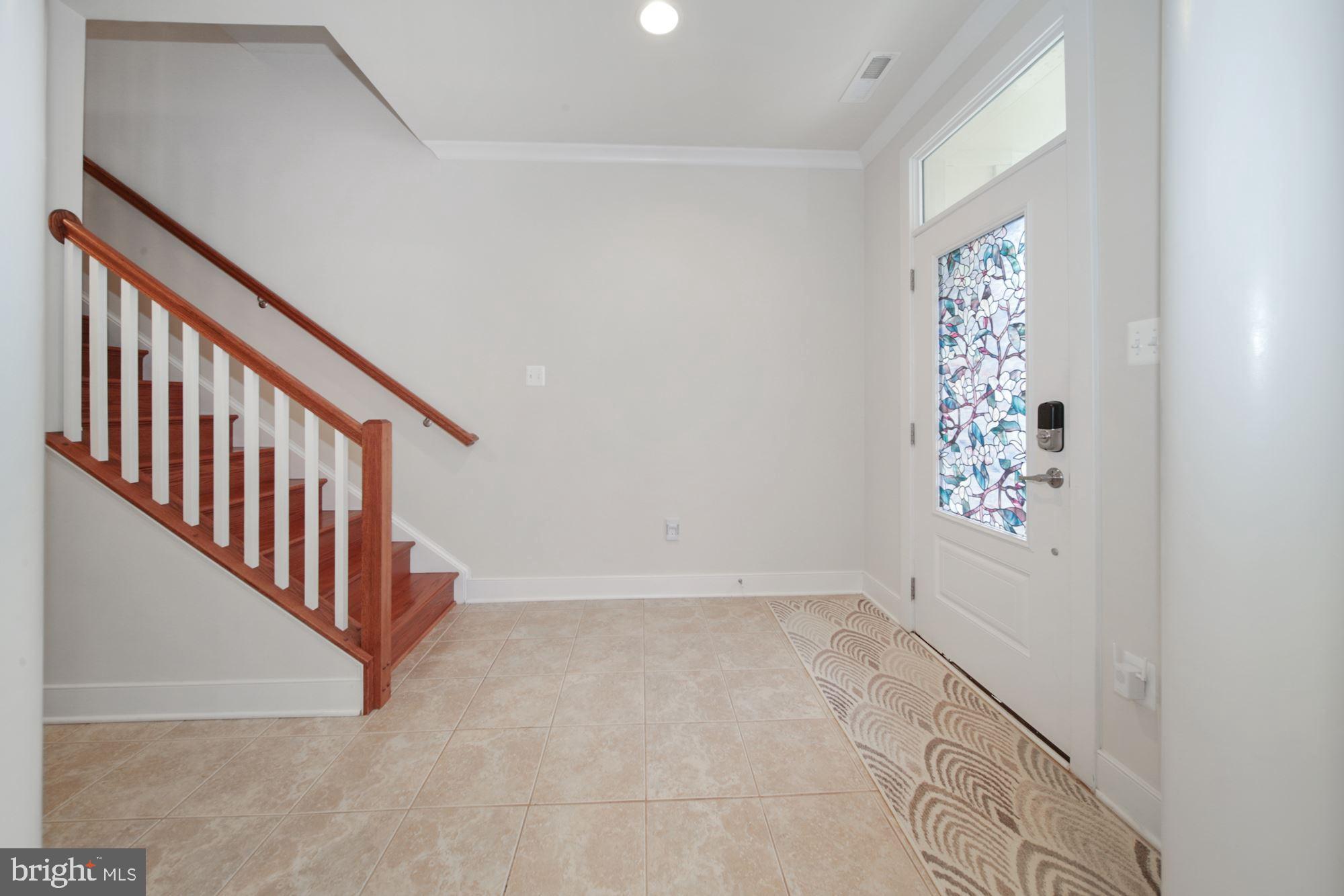 CROWN FARM - Residential Lease