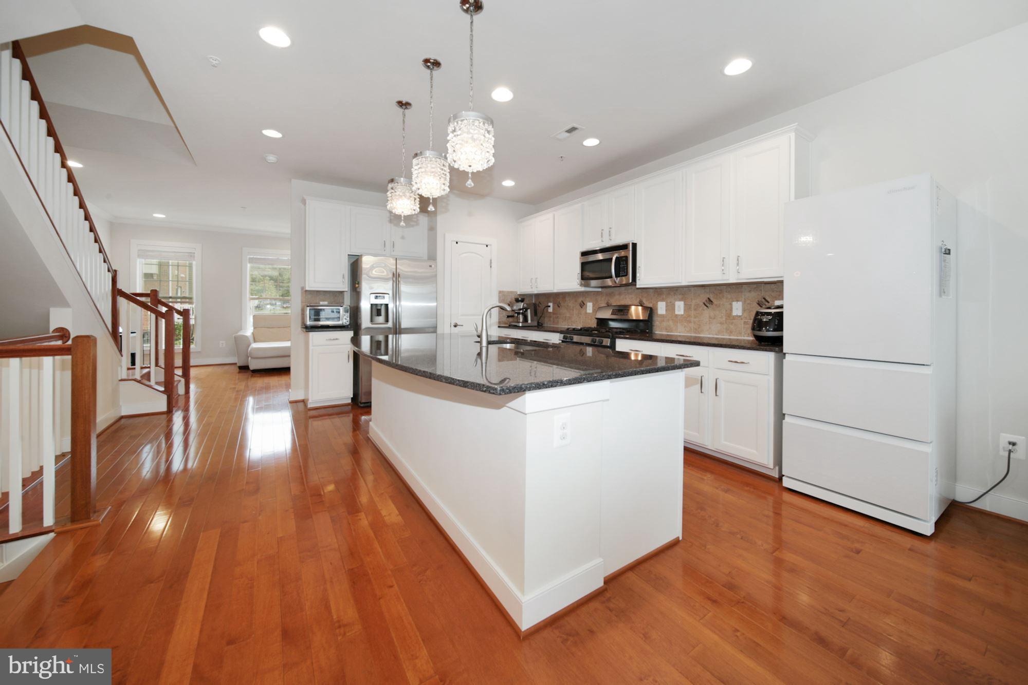 CROWN FARM - Residential Lease