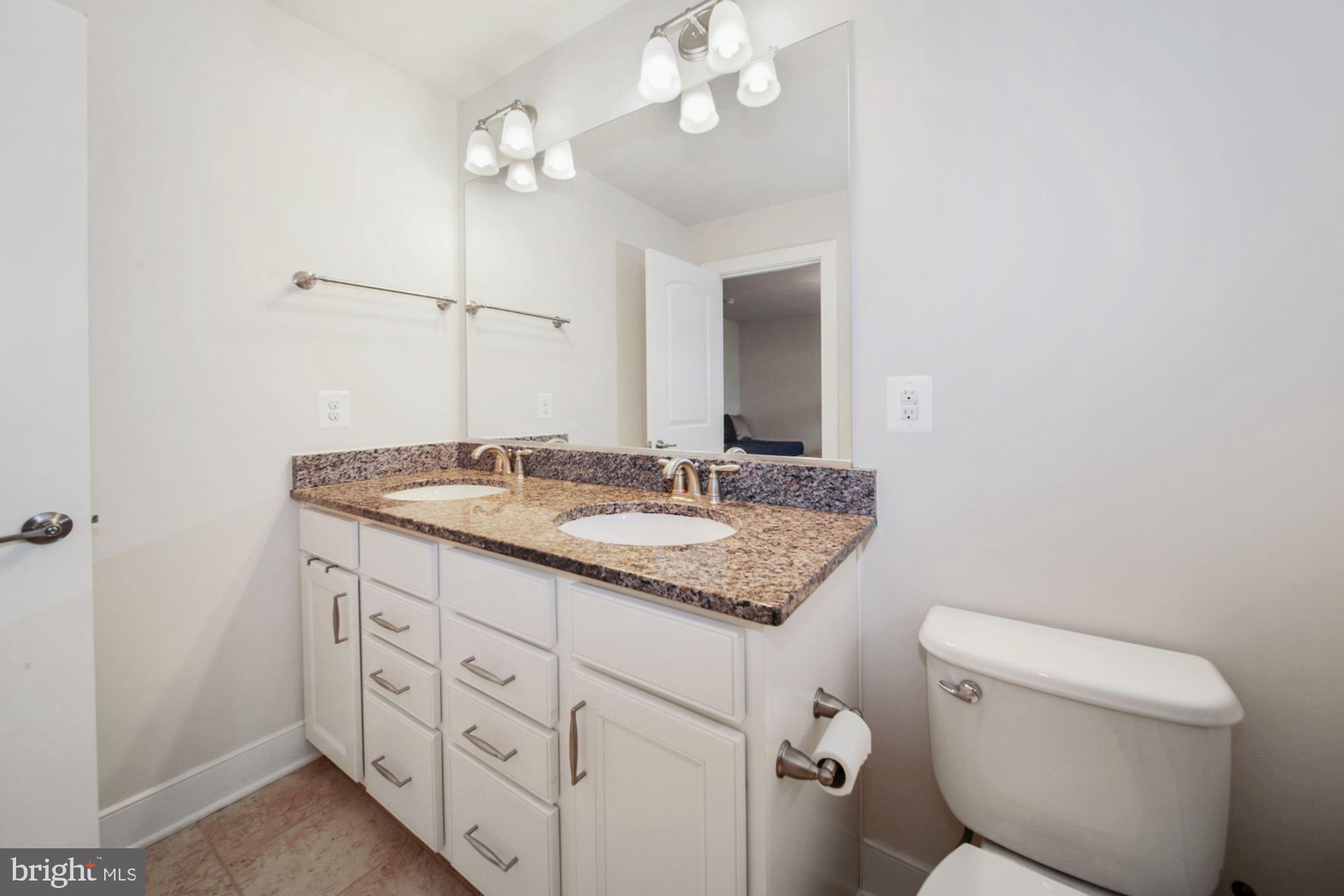 CROWN FARM - Residential Lease