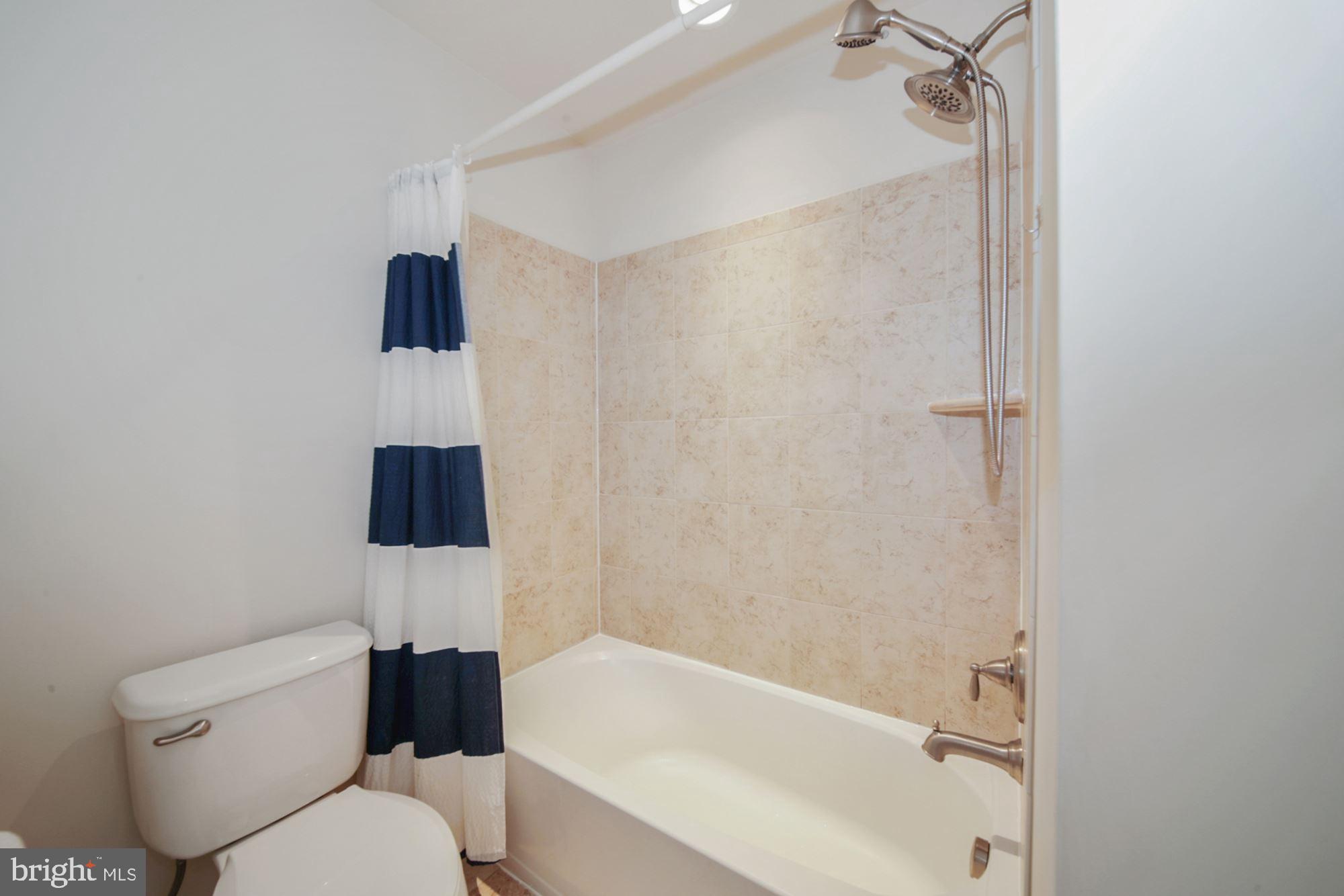 CROWN FARM - Residential Lease