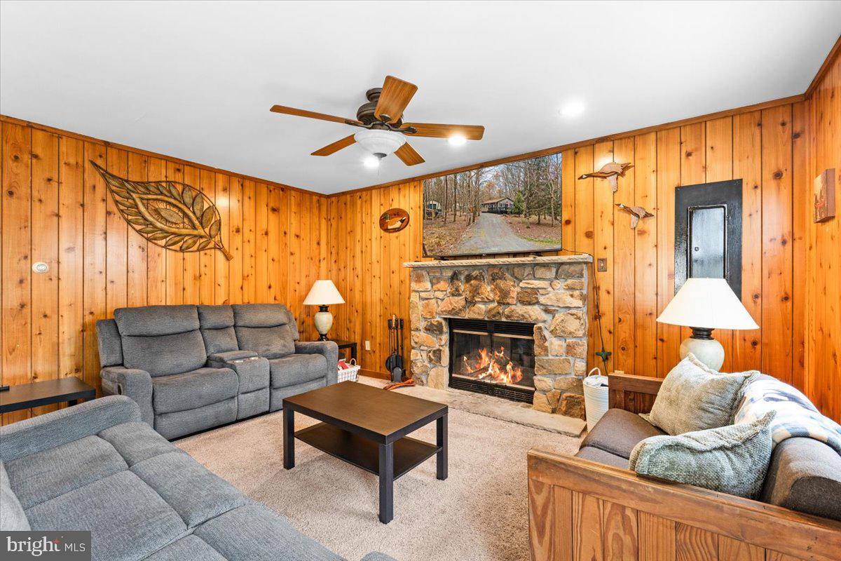 TOWAMENSING TRAILS - Residential