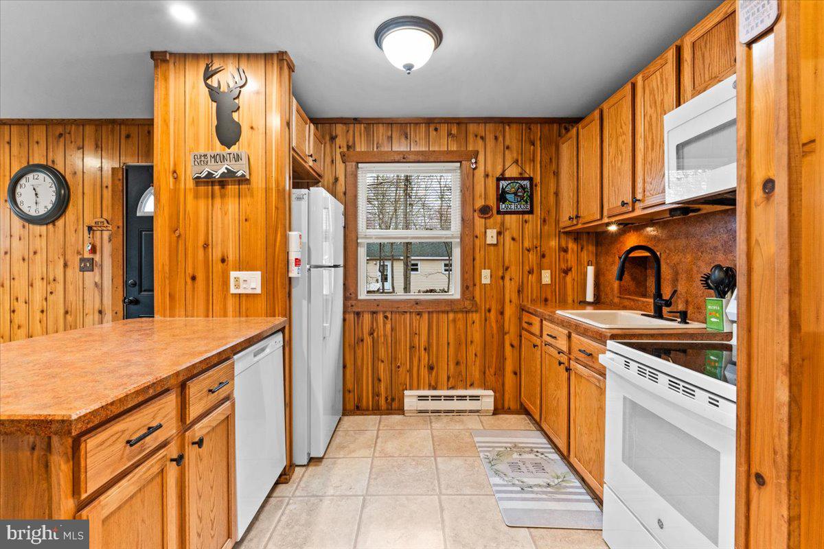 TOWAMENSING TRAILS - Residential