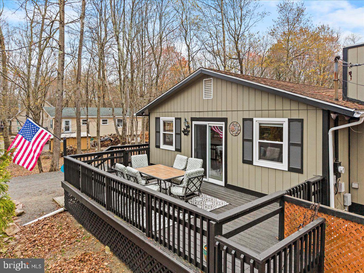 TOWAMENSING TRAILS - Residential