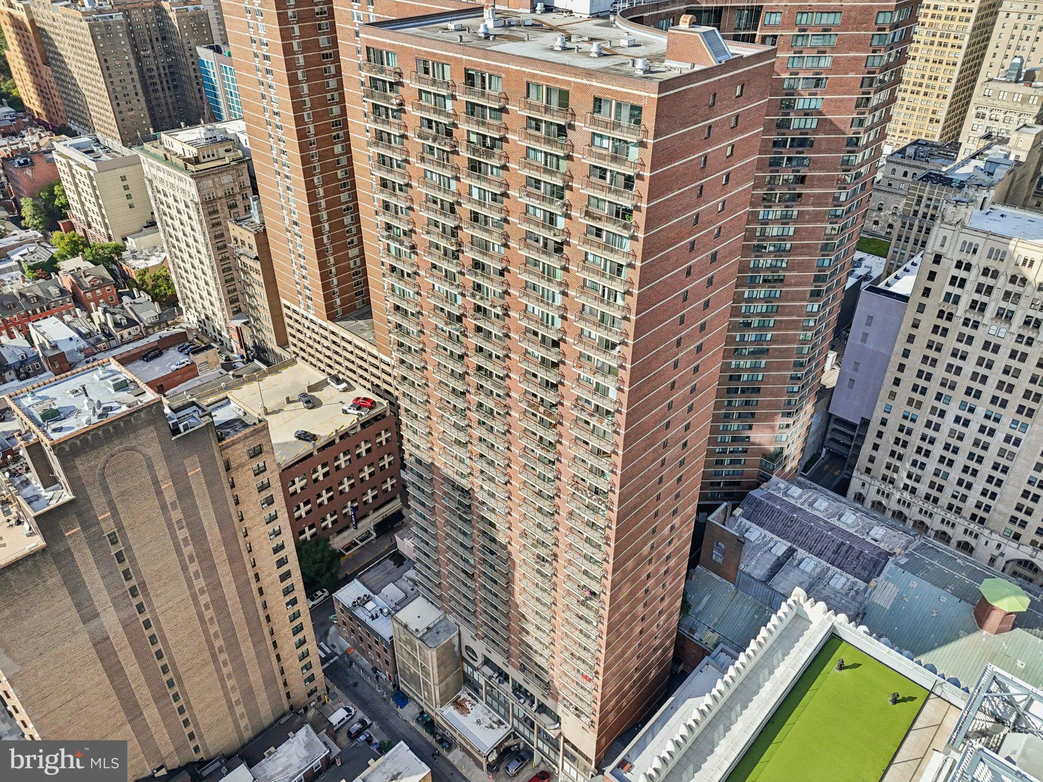 Philadelphia, Pennsylvania 19102, United States, 1 Bedroom Bedrooms, ,1 BathroomBathrooms,Residential,Active,229823