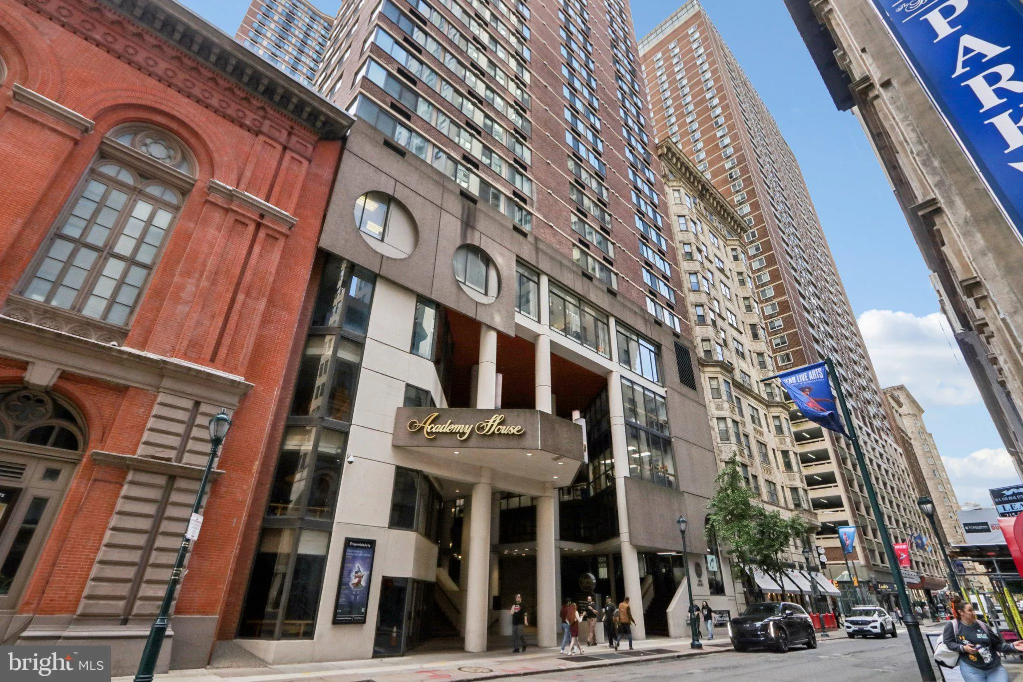 Philadelphia, Pennsylvania 19102, United States, 1 Bedroom Bedrooms, ,1 BathroomBathrooms,Residential,Active,229823