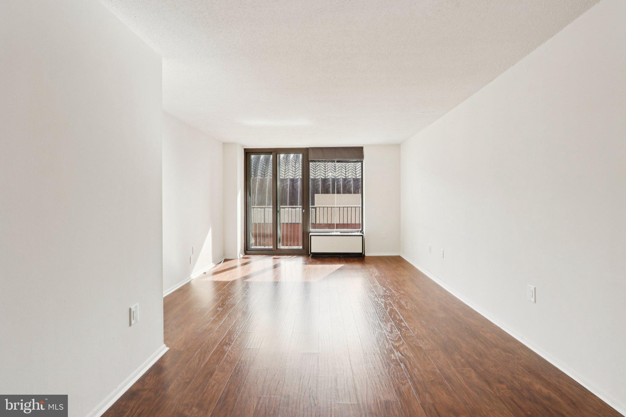 AVENUE OF THE ARTS - Residential