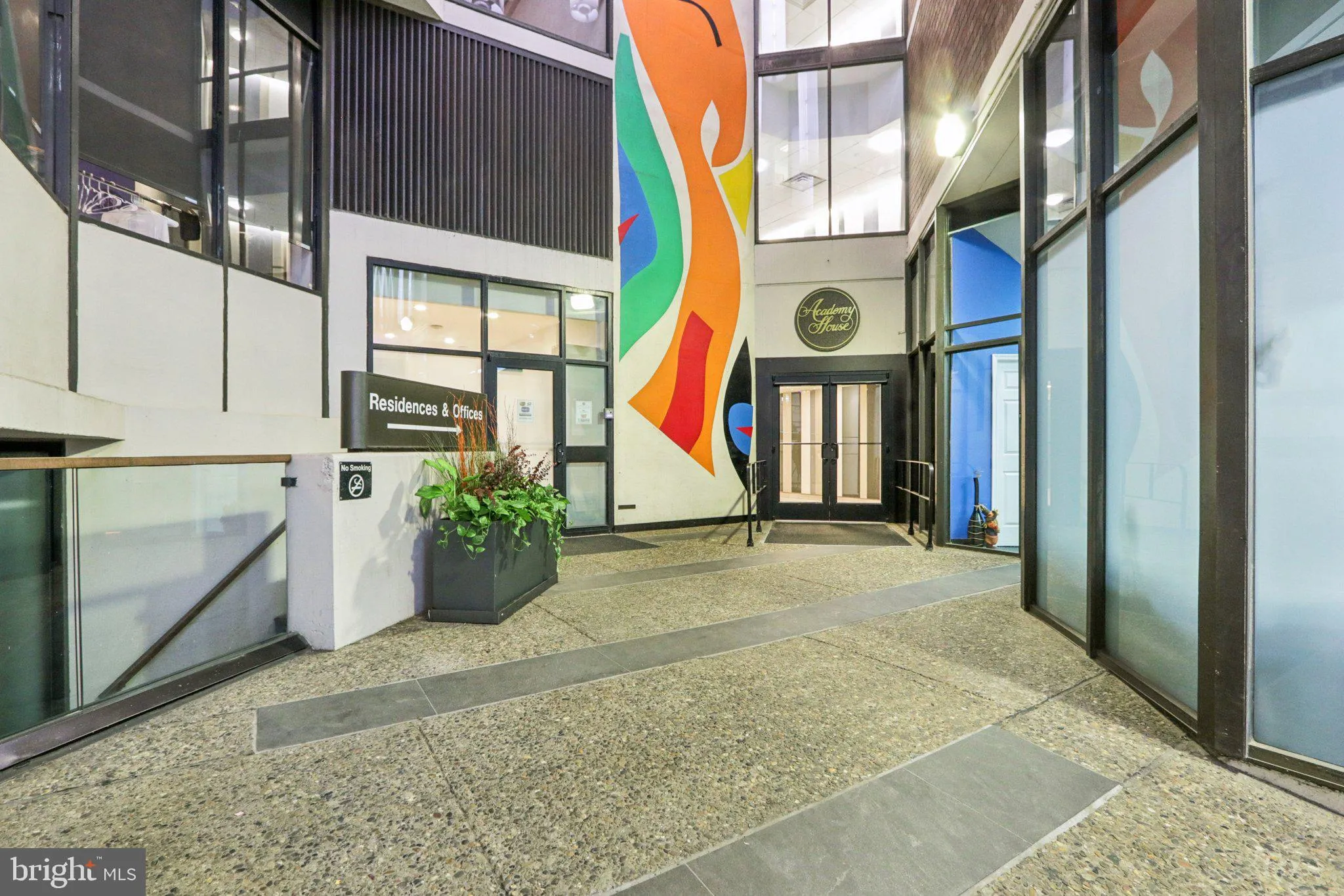 Philadelphia, Pennsylvania 19102, United States, 1 Bedroom Bedrooms, ,1 BathroomBathrooms,Residential,Active,229823