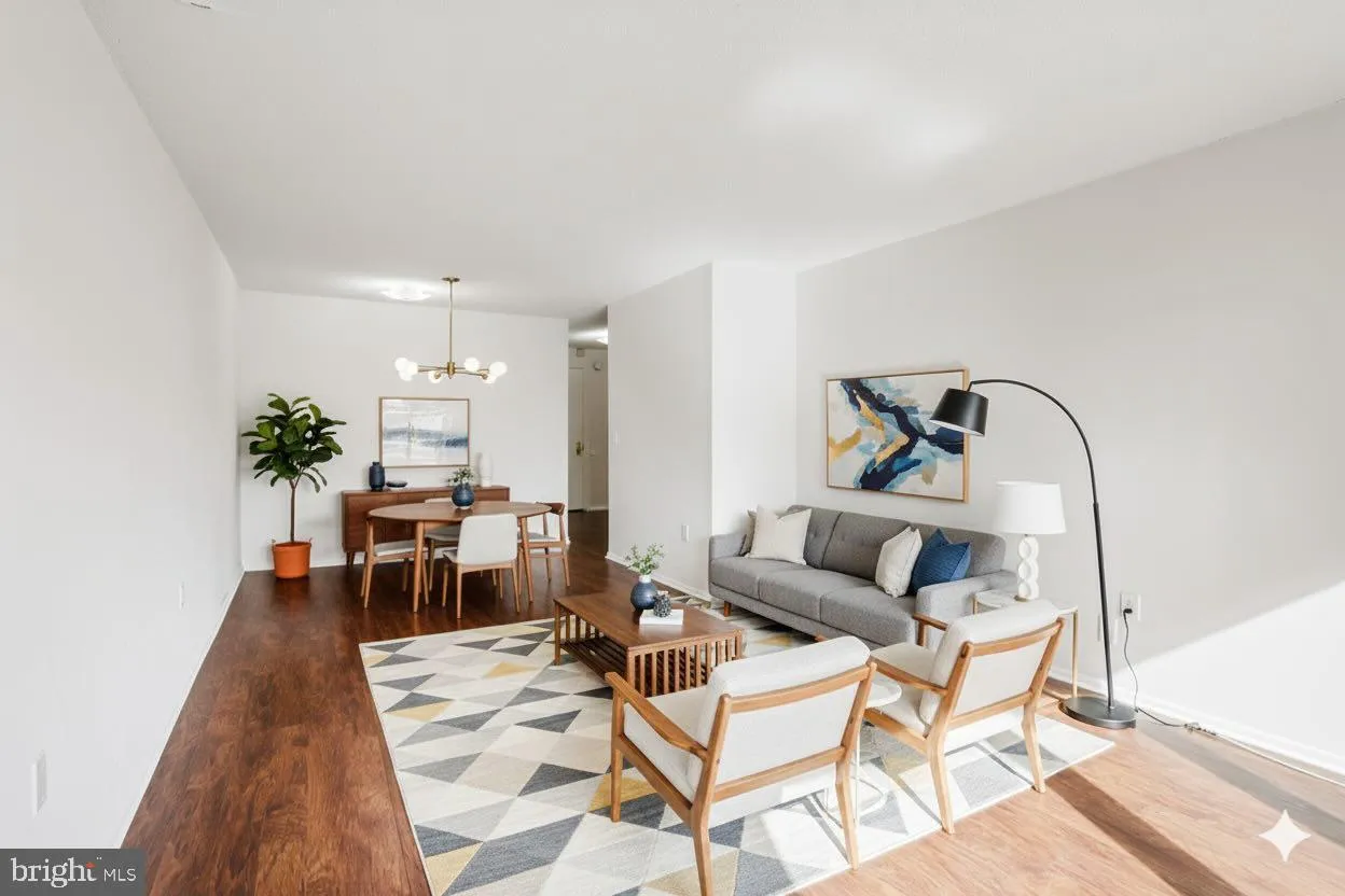 Philadelphia, Pennsylvania 19102, United States, 1 Bedroom Bedrooms, ,1 BathroomBathrooms,Residential,Active,229823