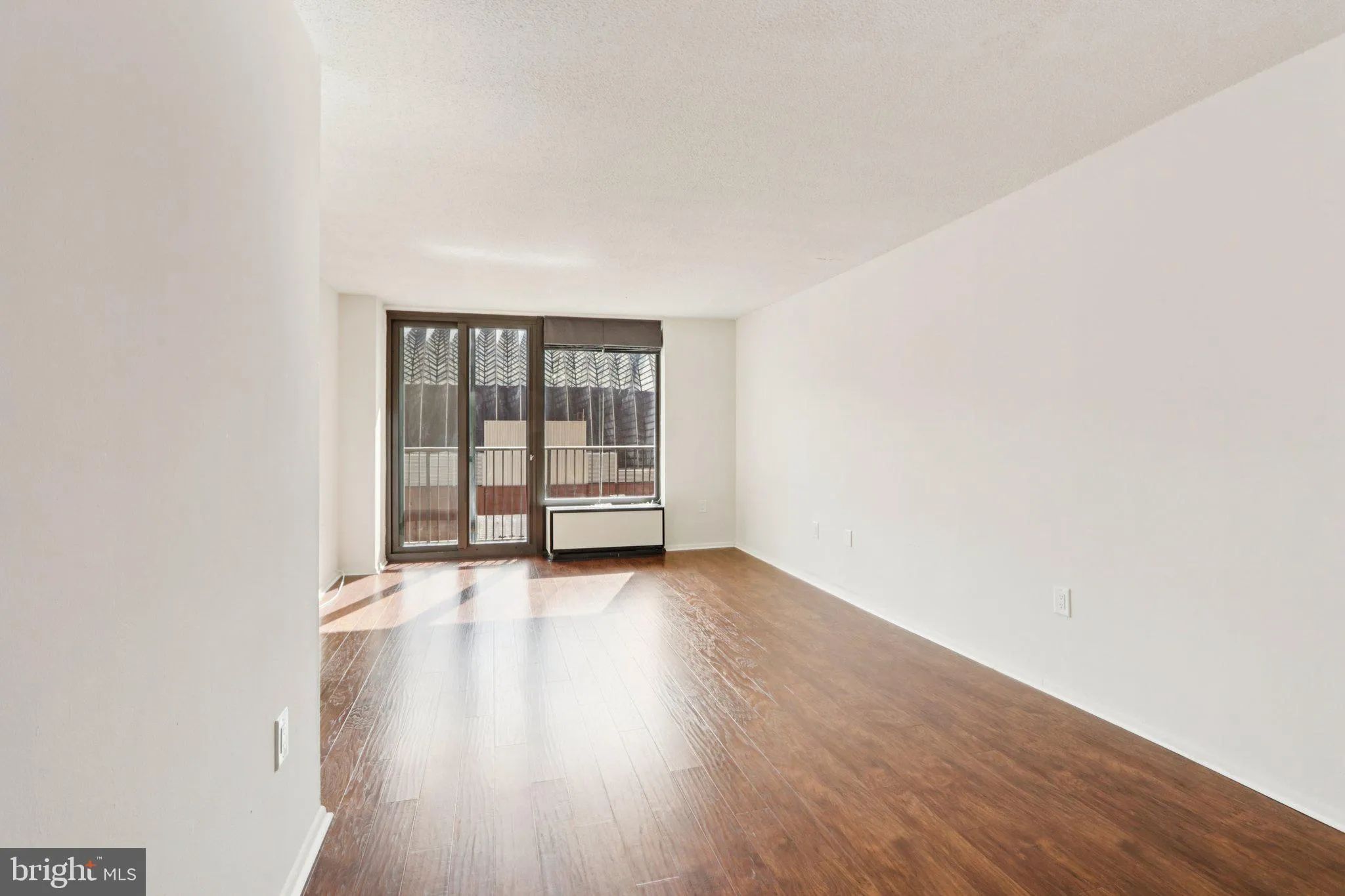 Philadelphia, Pennsylvania 19102, United States, 1 Bedroom Bedrooms, ,1 BathroomBathrooms,Residential,Active,229823