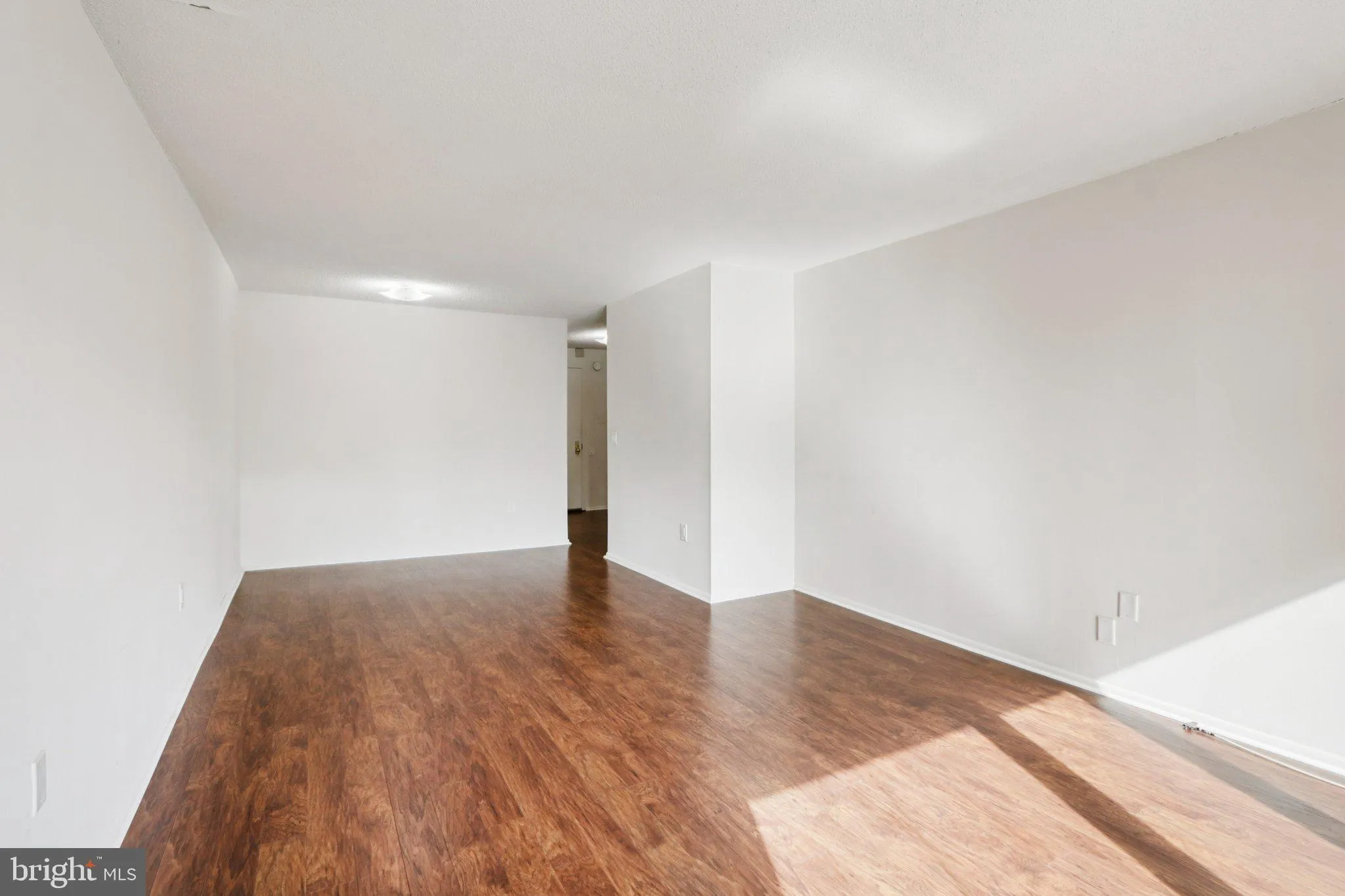 Philadelphia, Pennsylvania 19102, United States, 1 Bedroom Bedrooms, ,1 BathroomBathrooms,Residential,Active,229823