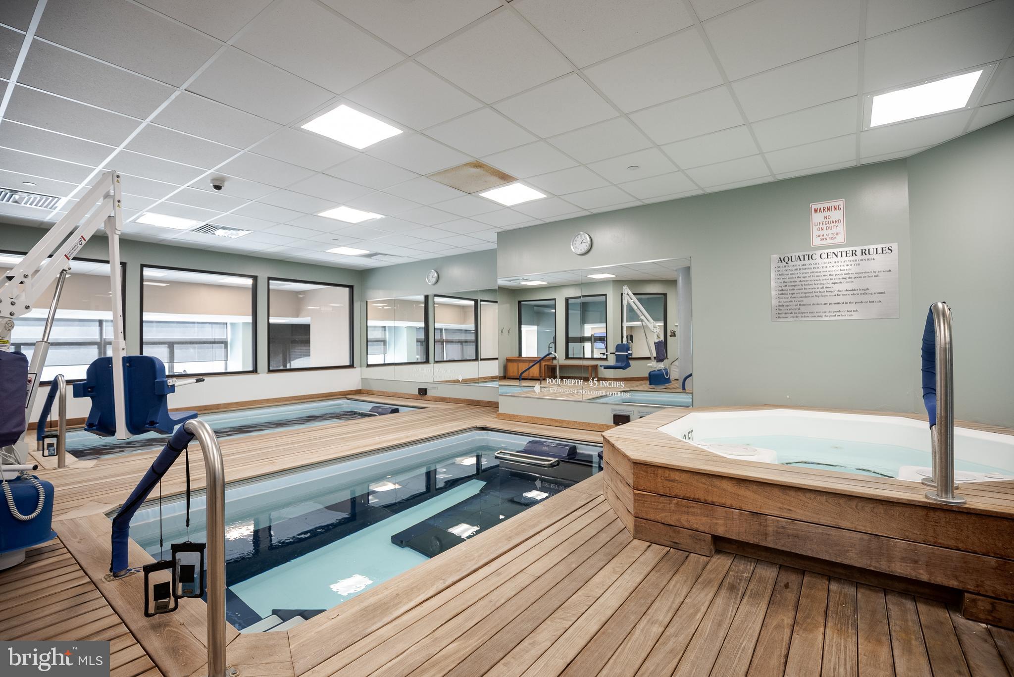 AVENUE OF THE ARTS - Residential