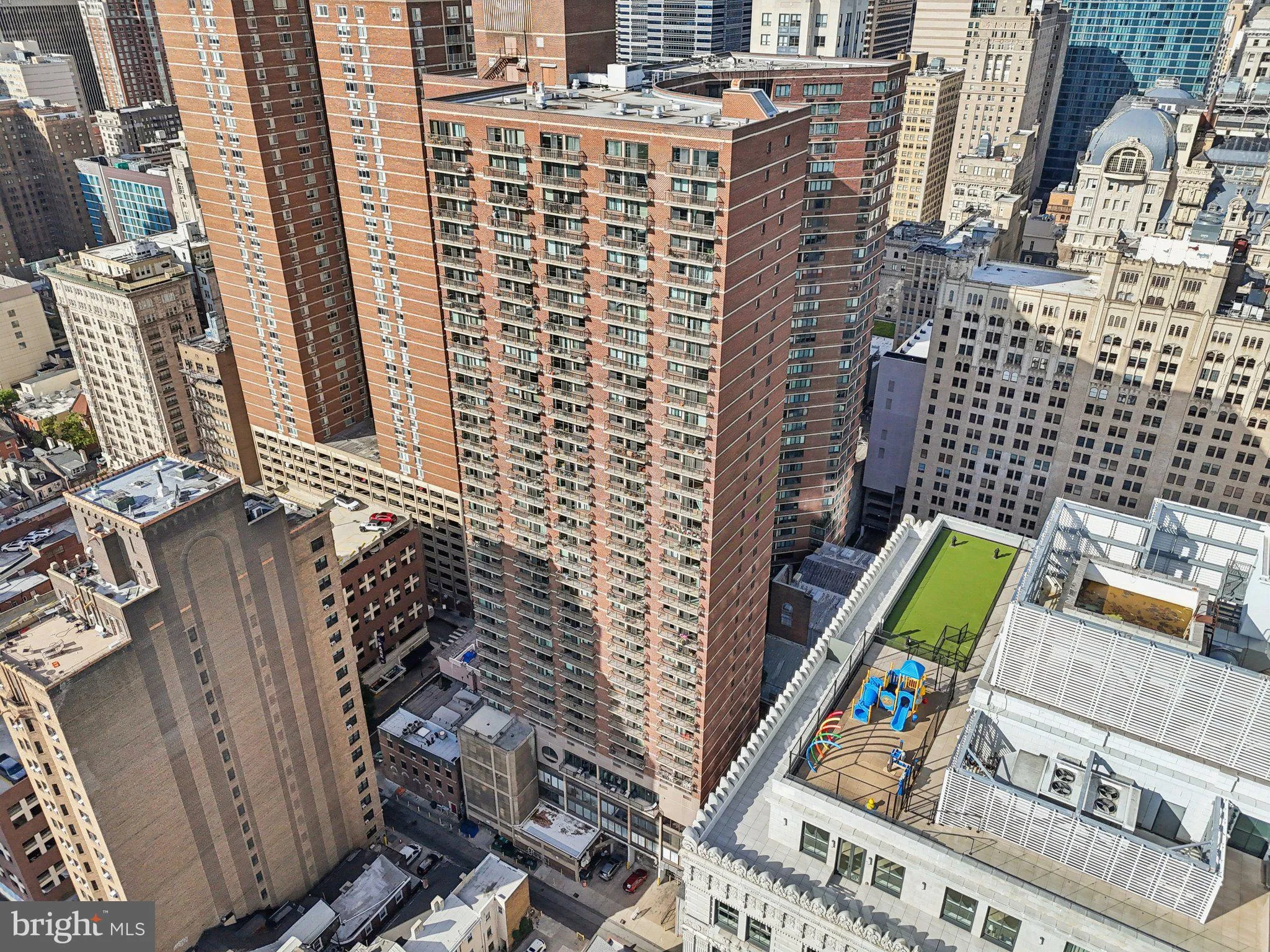 Philadelphia, Pennsylvania 19102, United States, 1 Bedroom Bedrooms, ,1 BathroomBathrooms,Residential,Active,229823