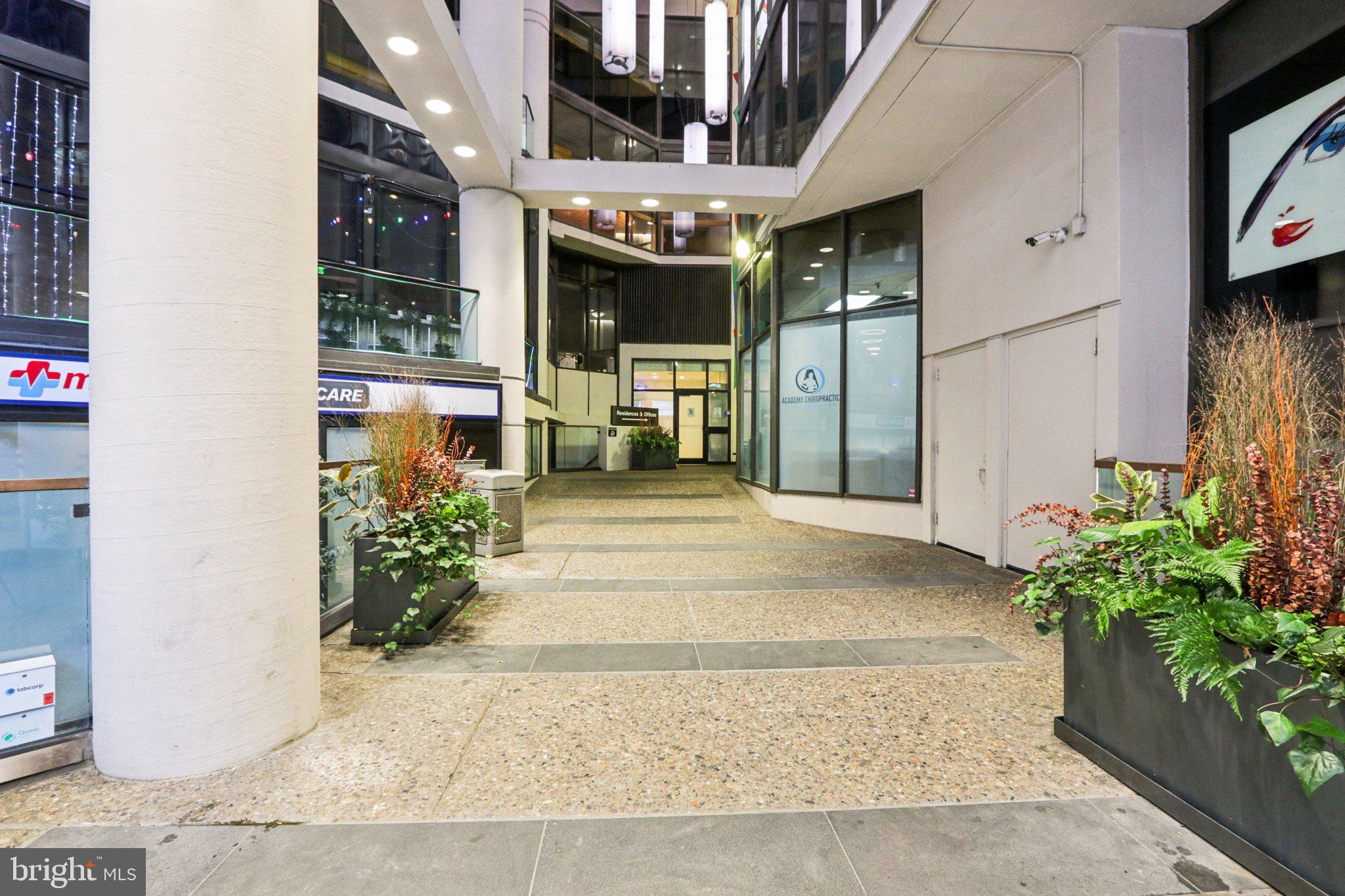 AVENUE OF THE ARTS - Residential