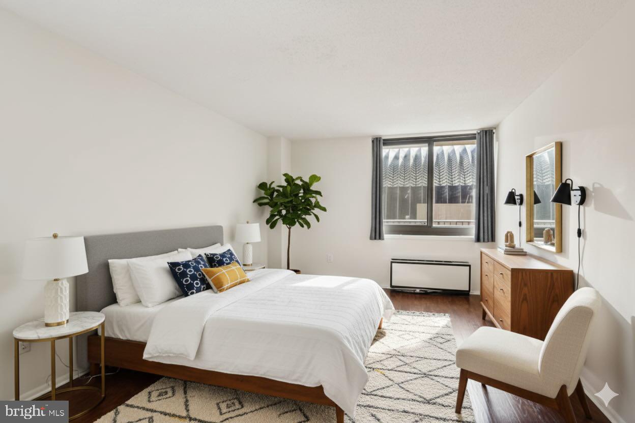 AVENUE OF THE ARTS - Residential