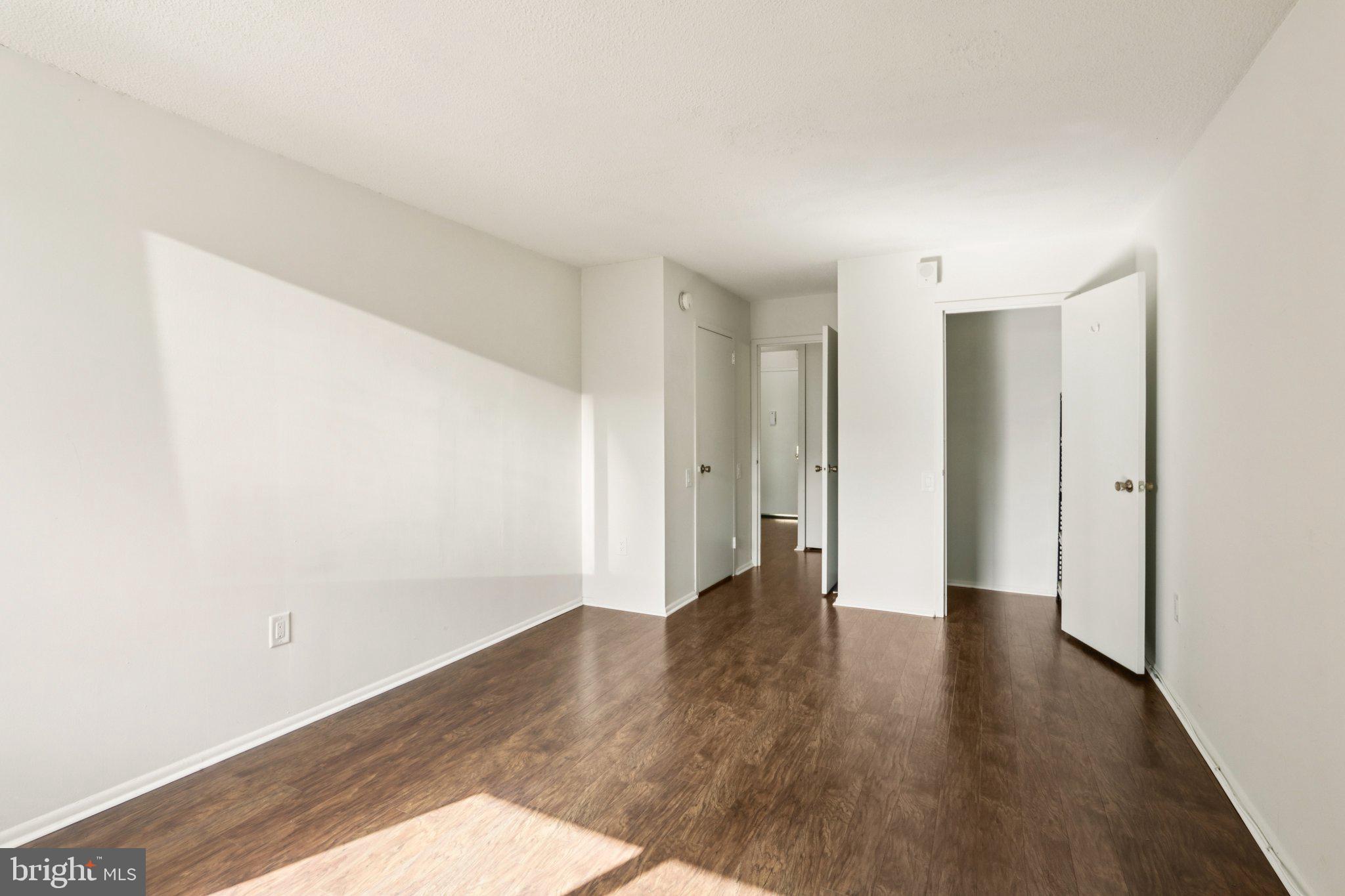 AVENUE OF THE ARTS - Residential