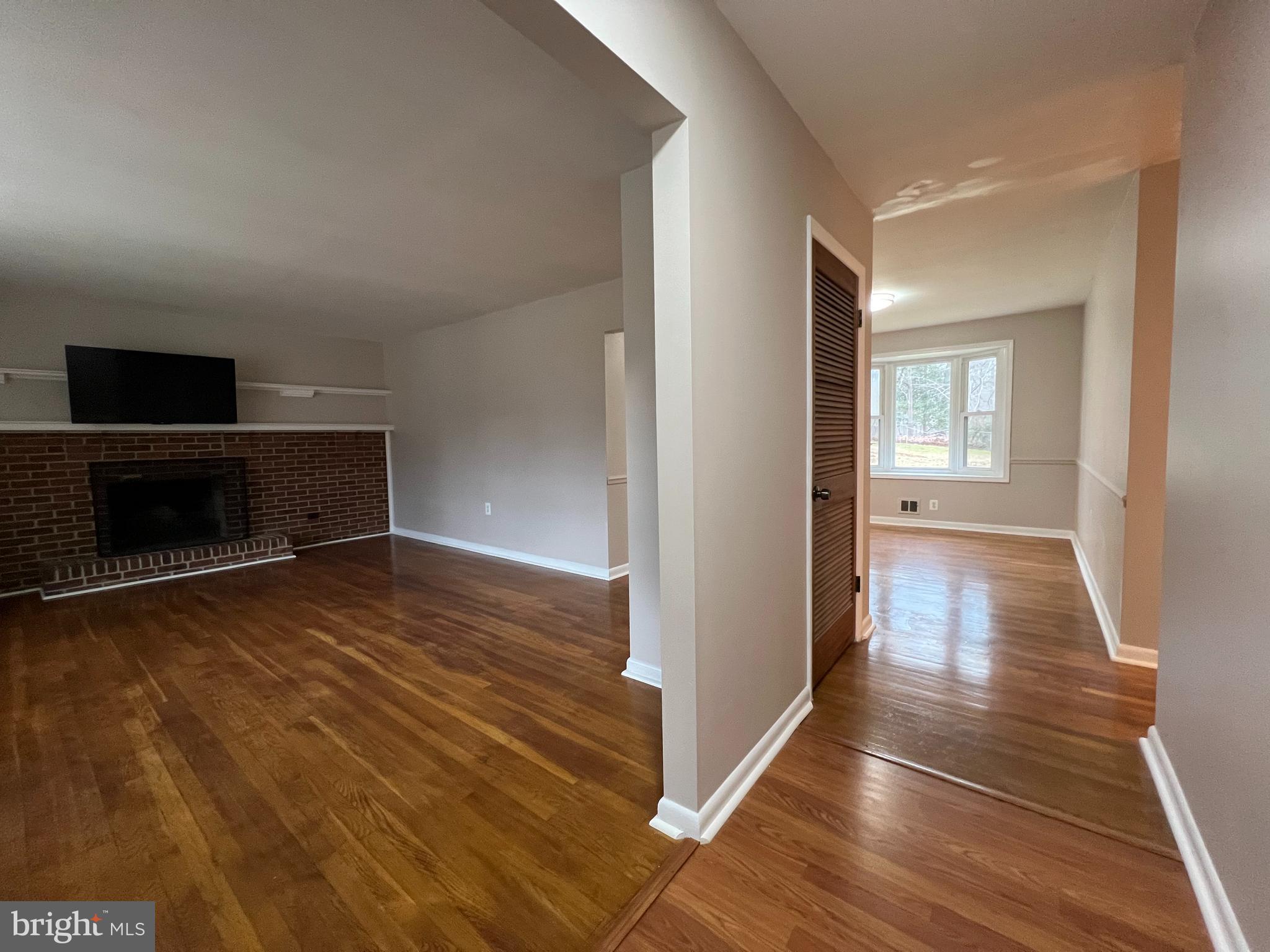 COLLEGE PARK - Residential Lease