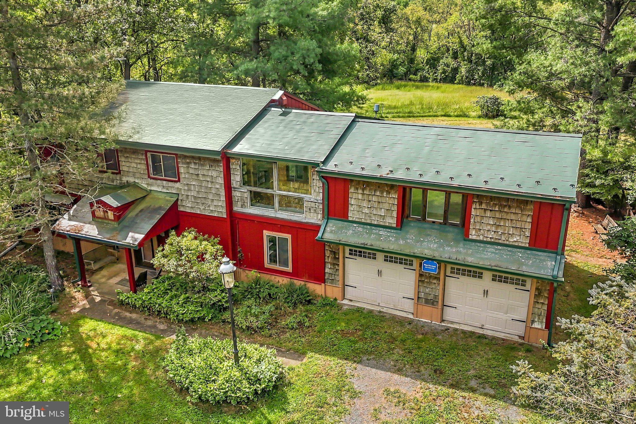 35291 SNICKERSVILLE TURNPIKE