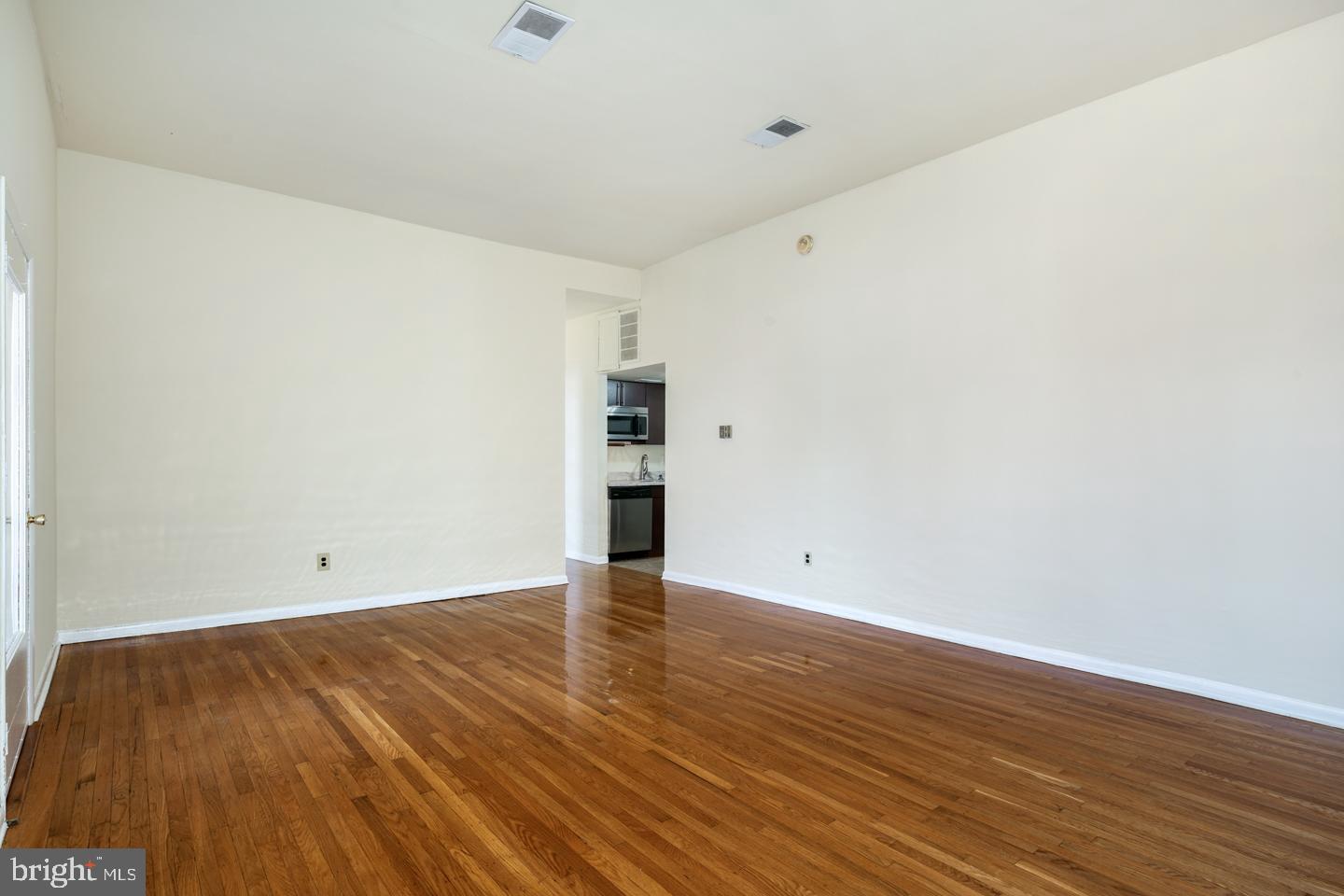 RITTENHOUSE SQUARE - Residential Lease