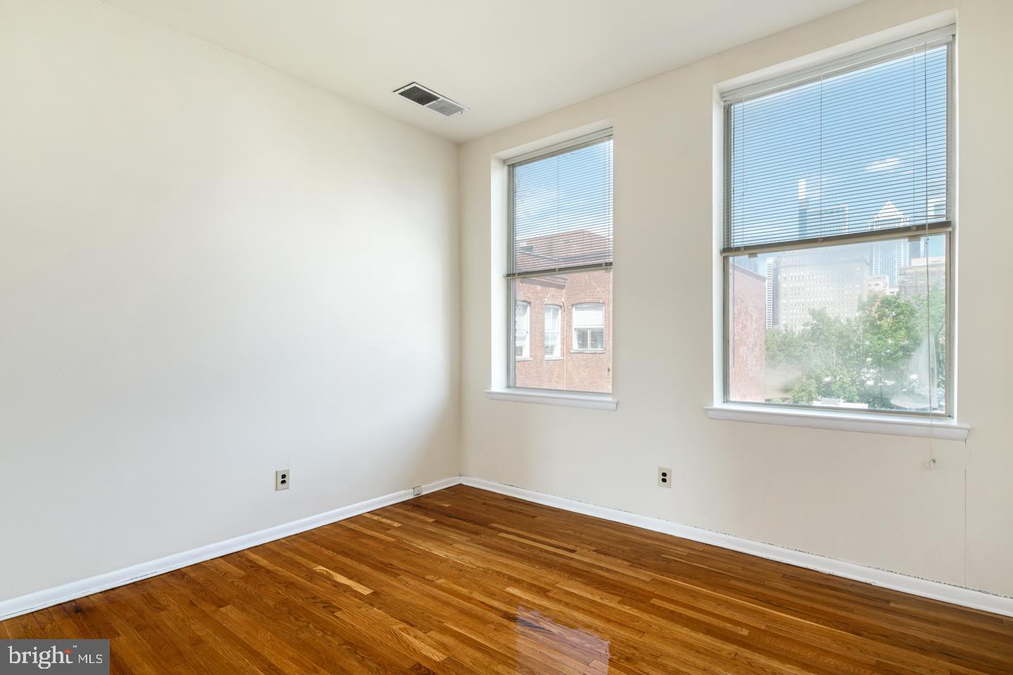 RITTENHOUSE SQUARE - Residential Lease