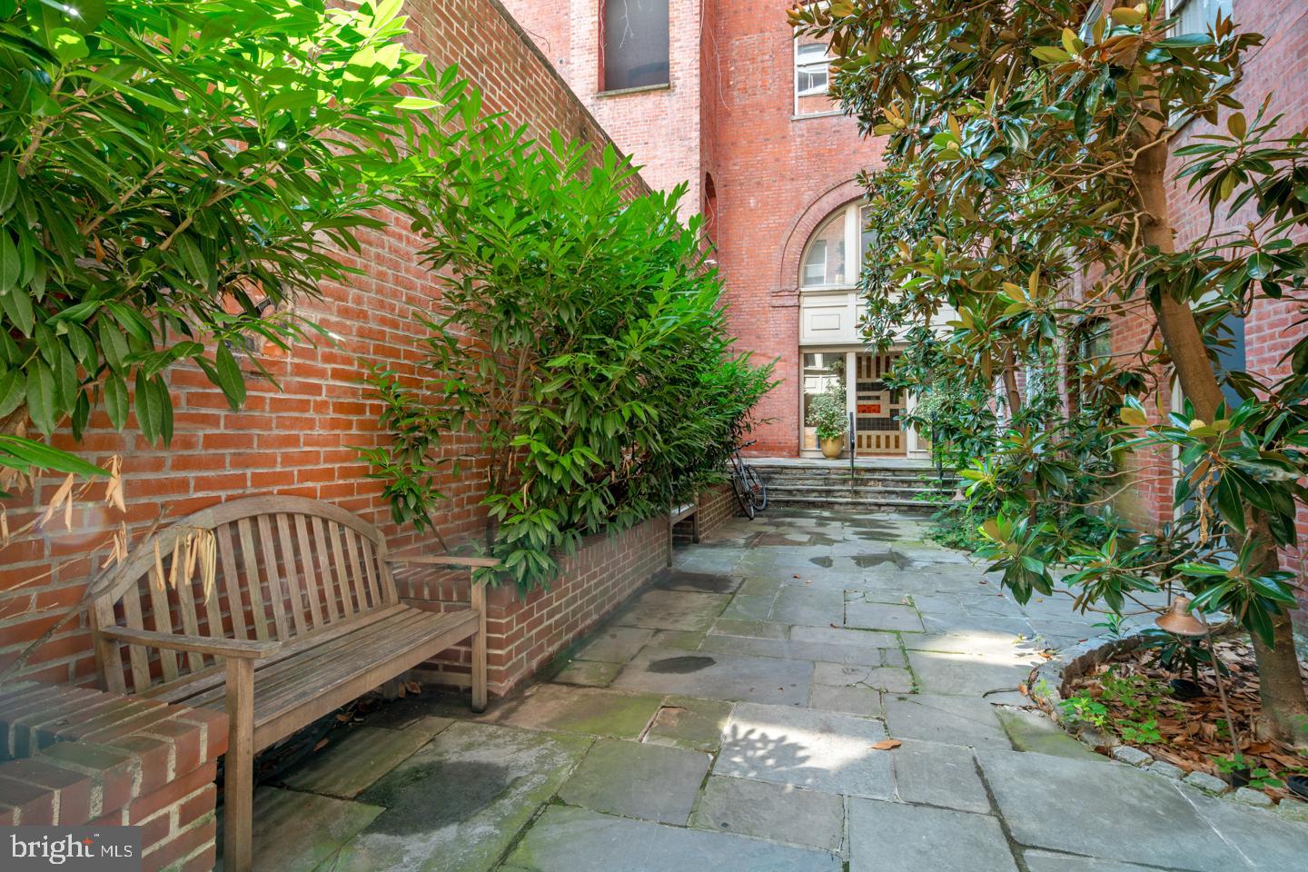 RITTENHOUSE SQUARE - Residential Lease