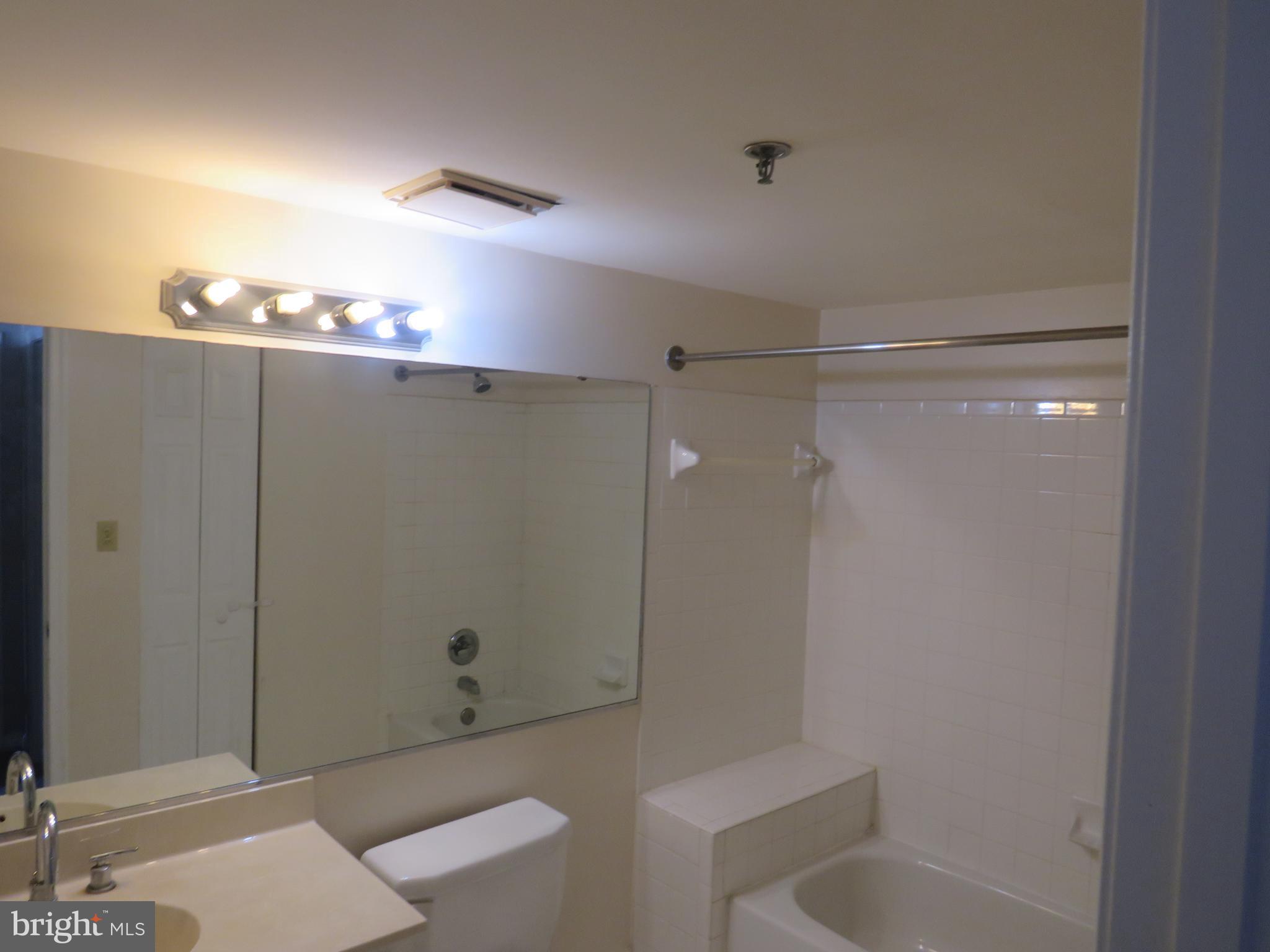 CHRISTOPHER COURT - Residential Lease