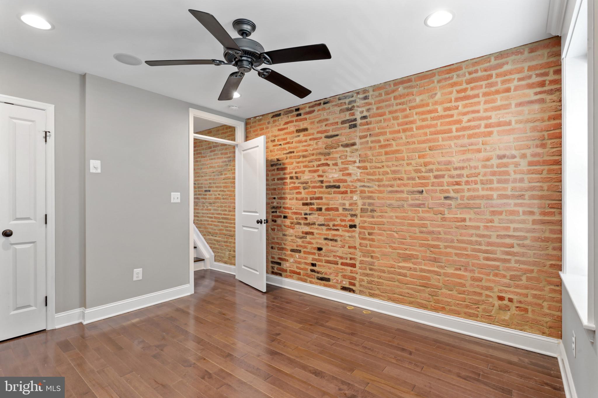 BUTCHERS HILL - Residential Lease