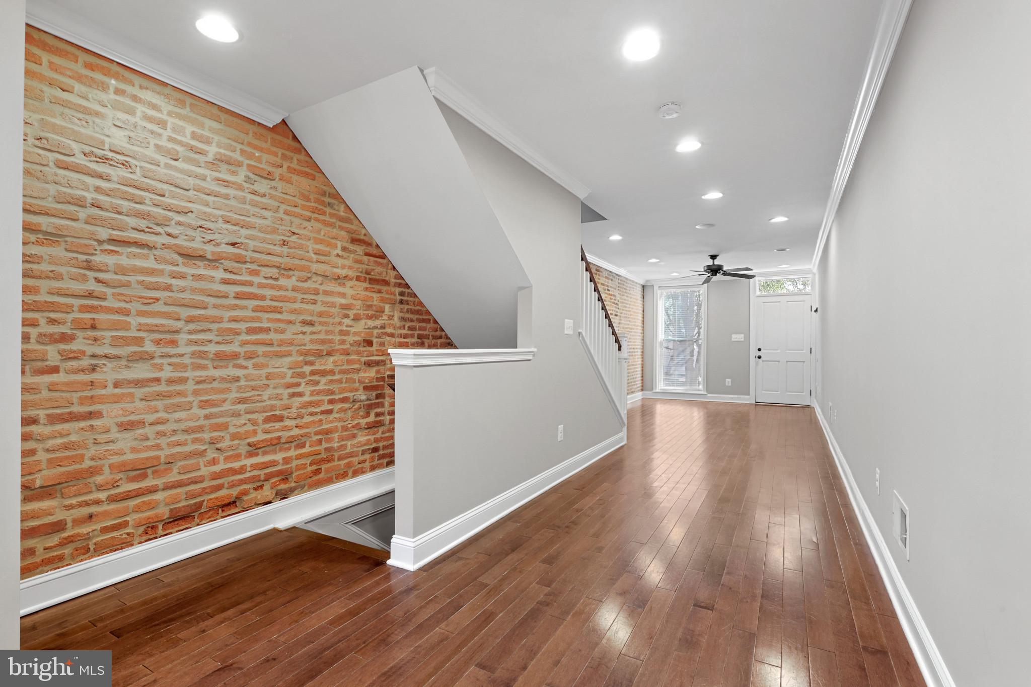 BUTCHERS HILL - Residential Lease