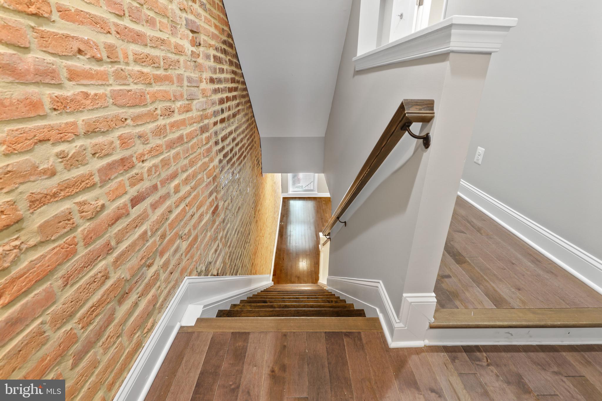 BUTCHERS HILL - Residential Lease