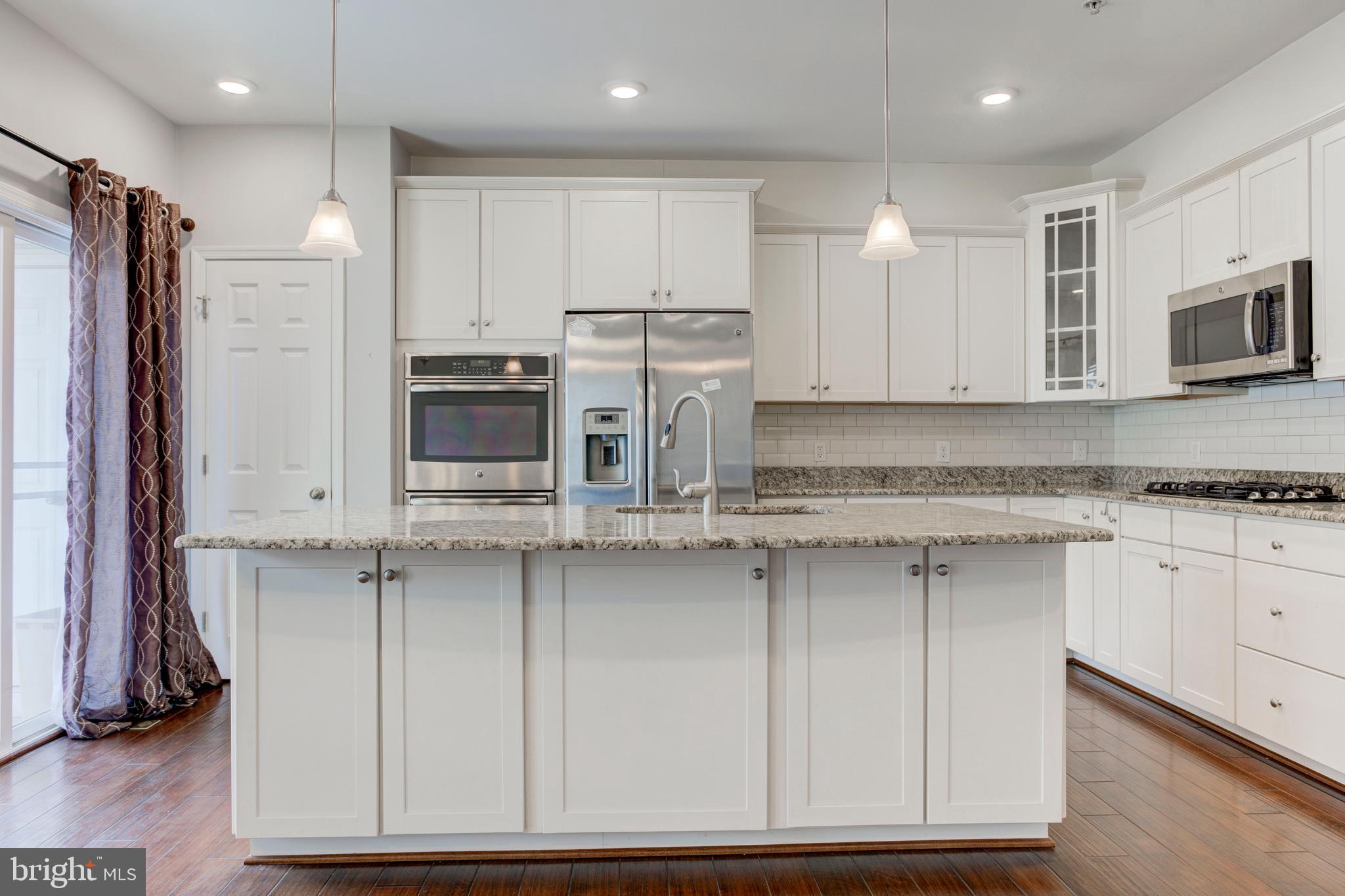 EAST GATE 3 CONDOMINIUM - Residential