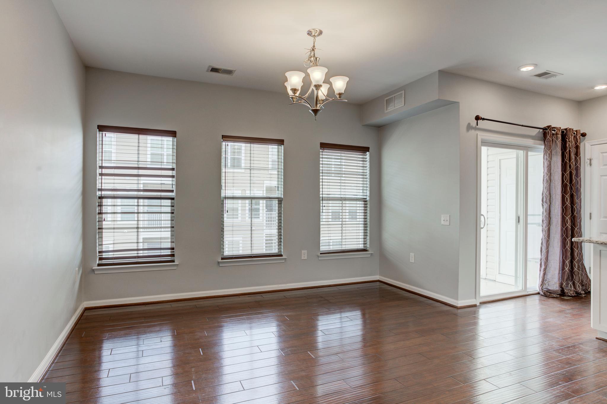 EAST GATE 3 CONDOMINIUM - Residential