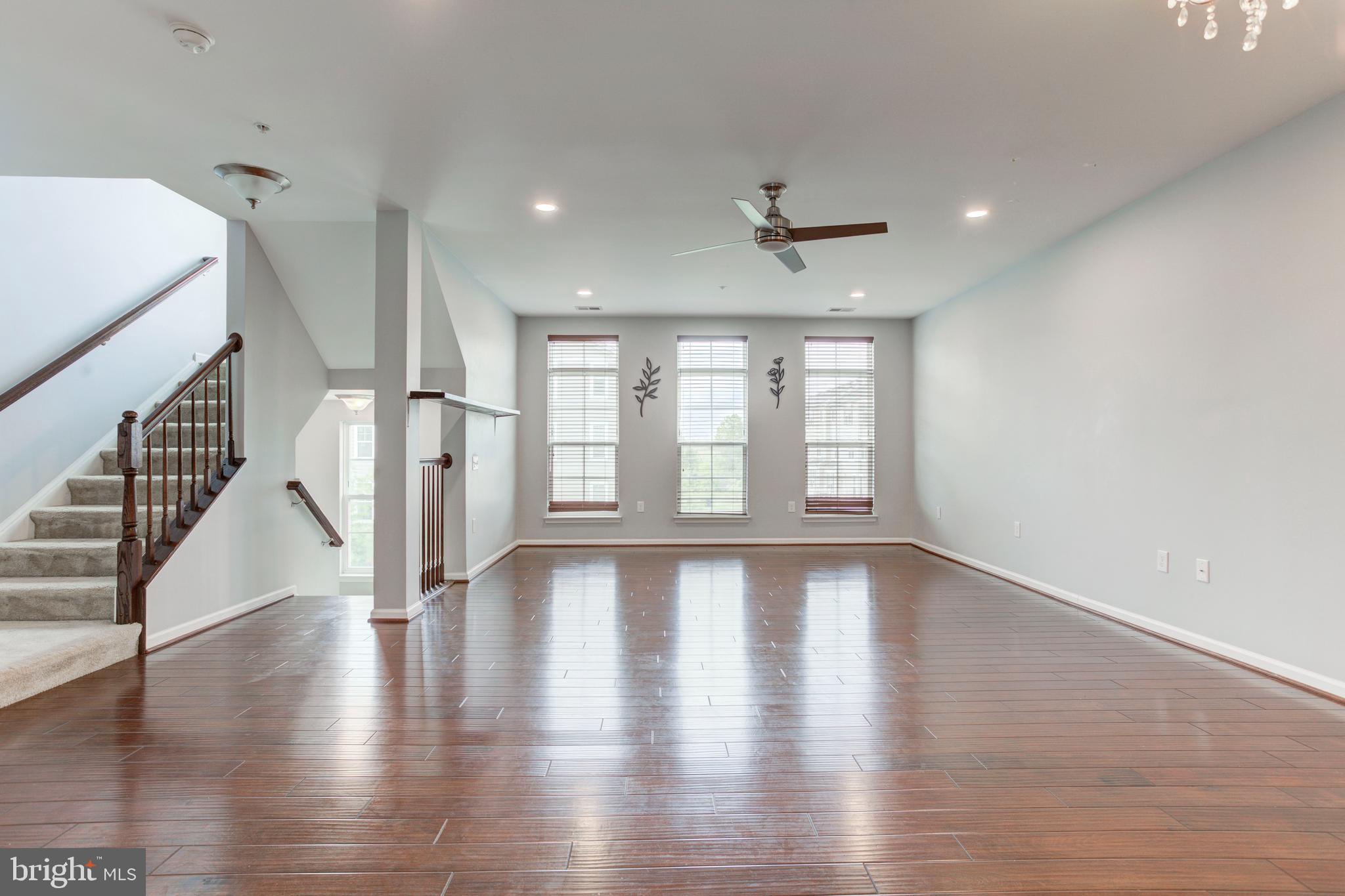 EAST GATE 3 CONDOMINIUM - Residential