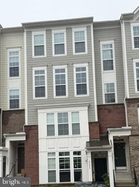 Photo of 43573 Helmsdale Terrace, CHANTILLY, VA 20152 (MLS # VALO2121680)