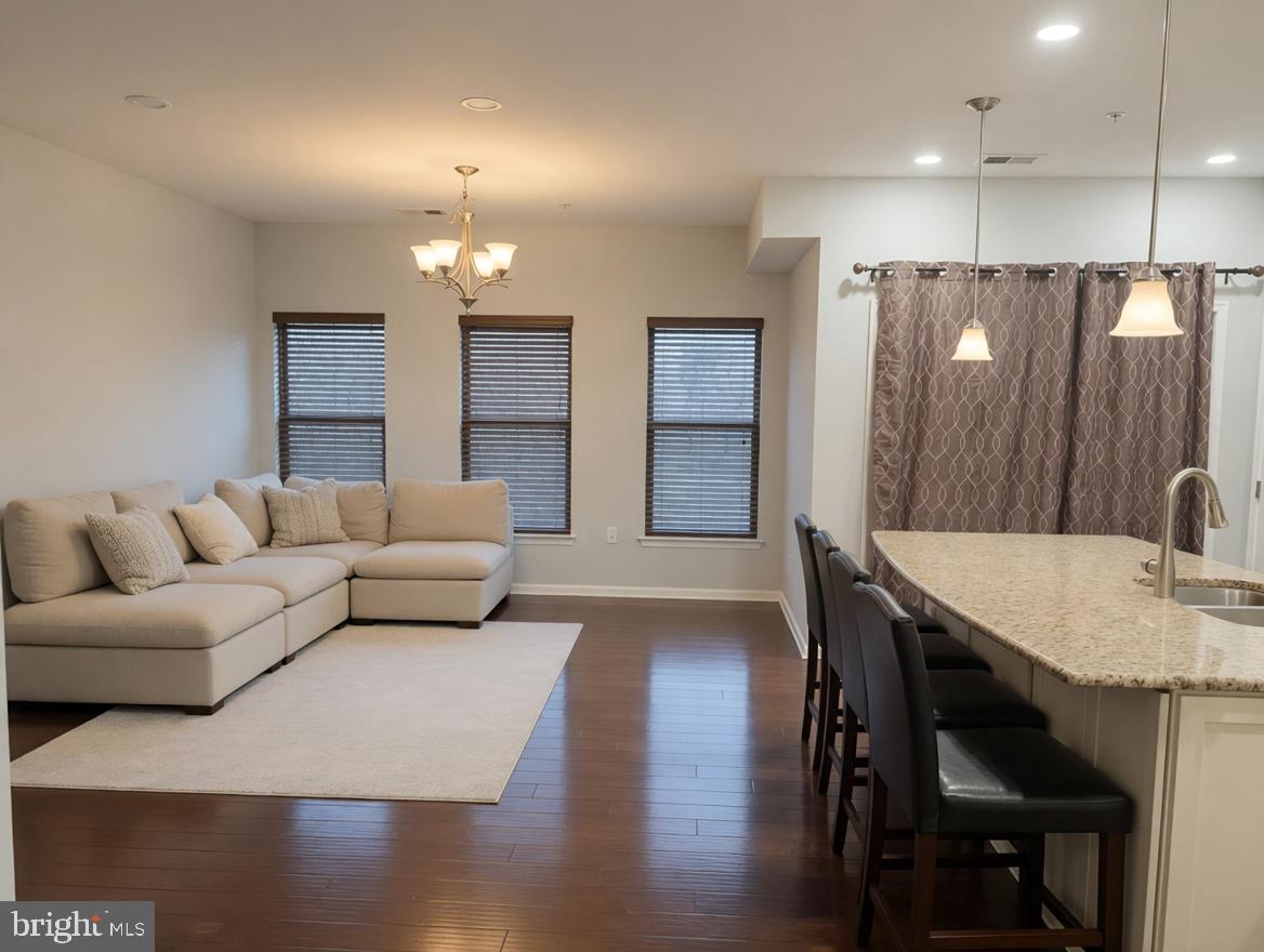 EAST GATE 3 CONDOMINIUM - Residential