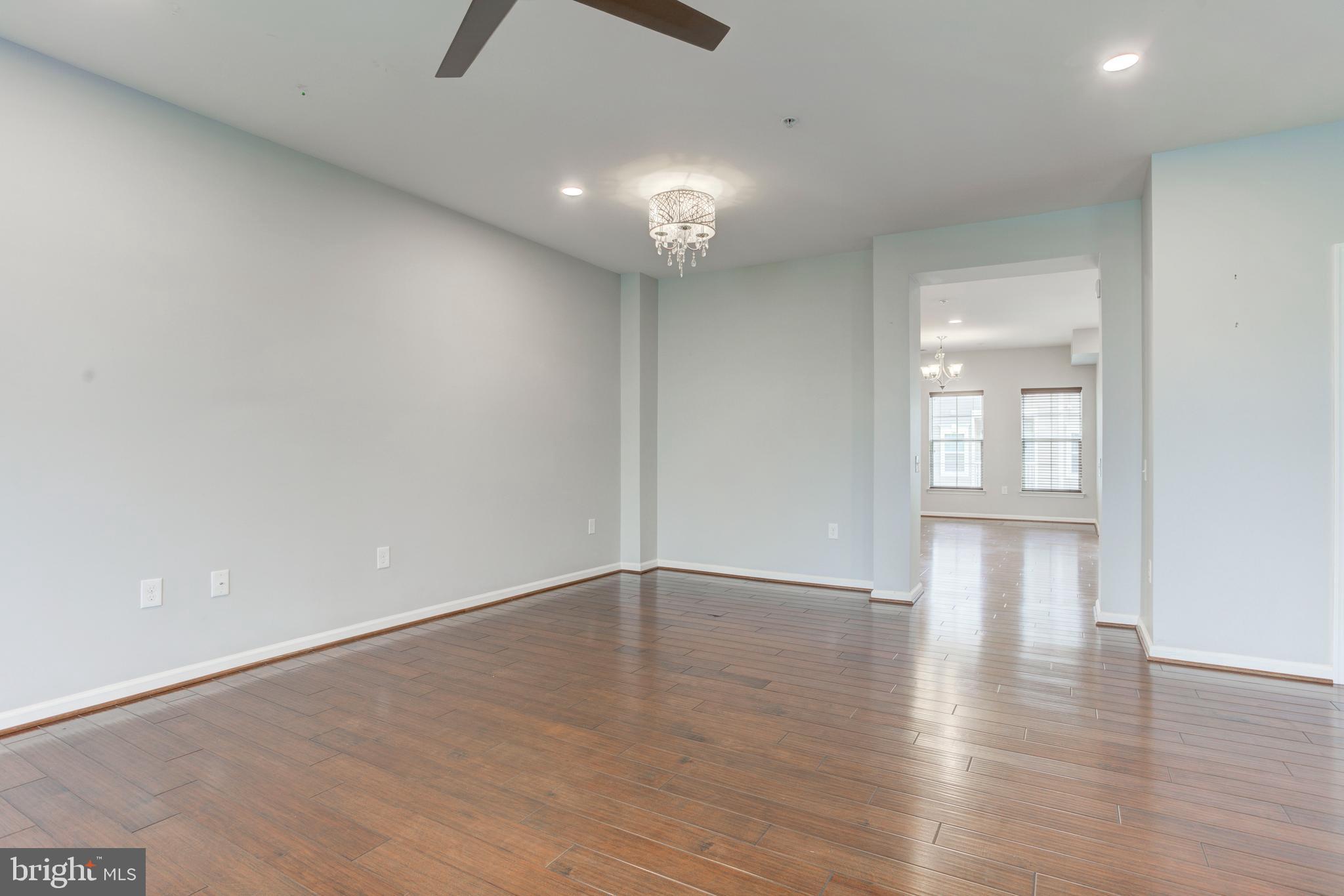 EAST GATE 3 CONDOMINIUM - Residential