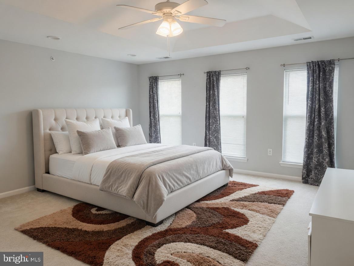 EAST GATE 3 CONDOMINIUM - Residential