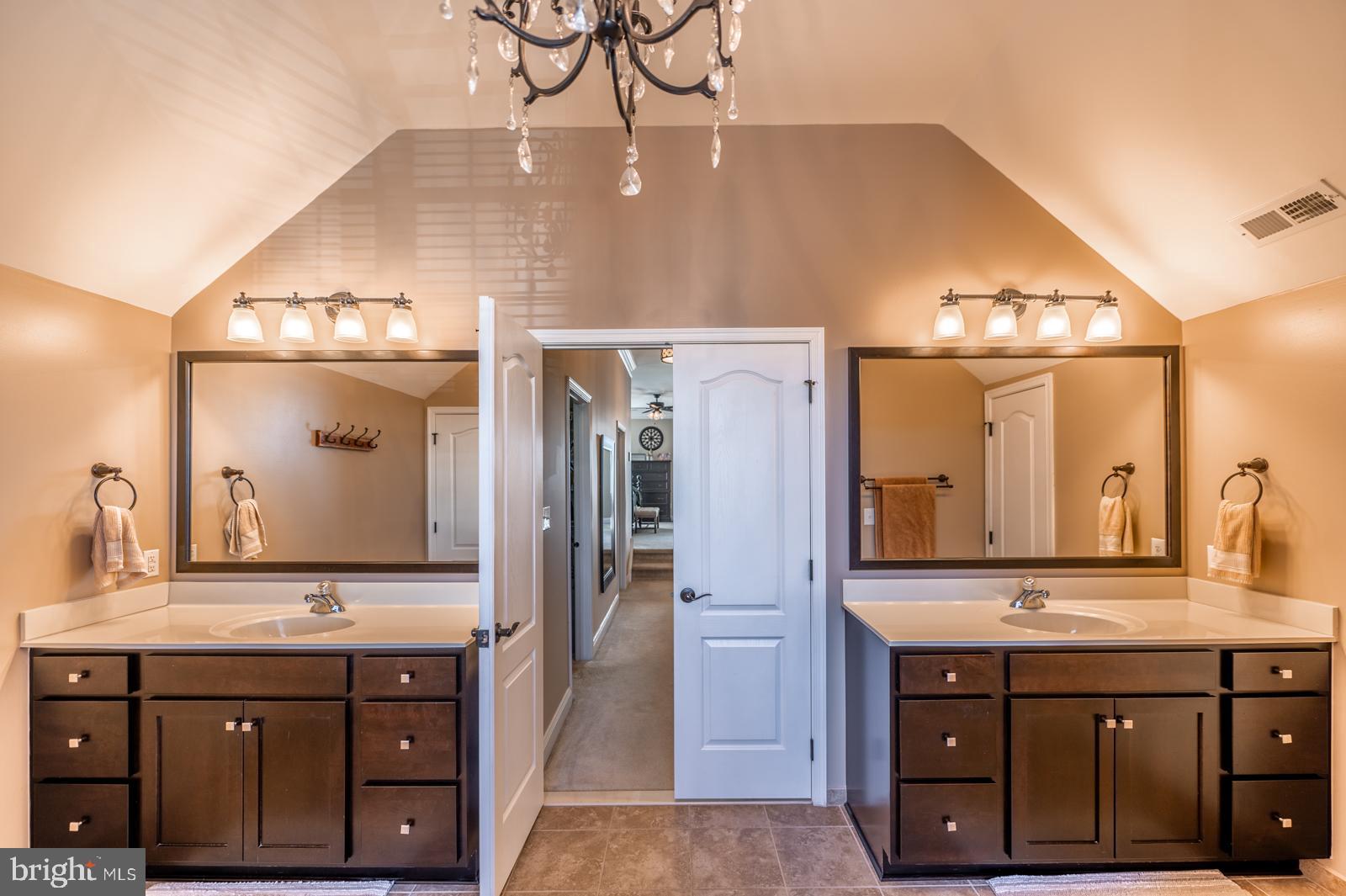 RIVERSIDE AT PROV - Residential