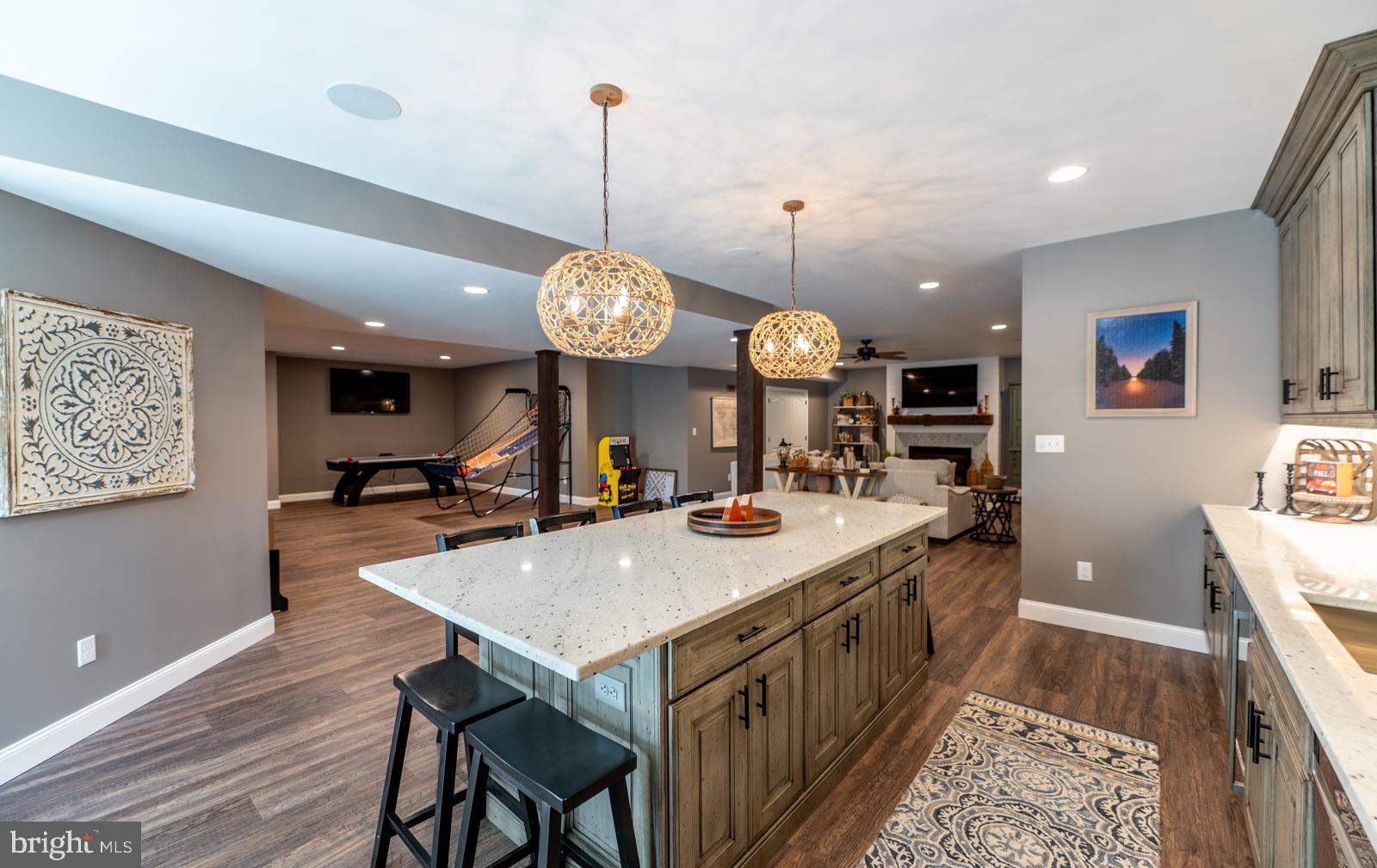 RIVERSIDE AT PROV - Residential