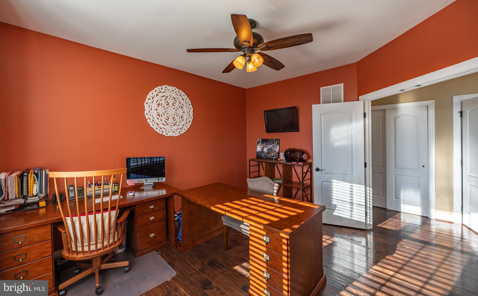 RIVERSIDE AT PROV - Residential