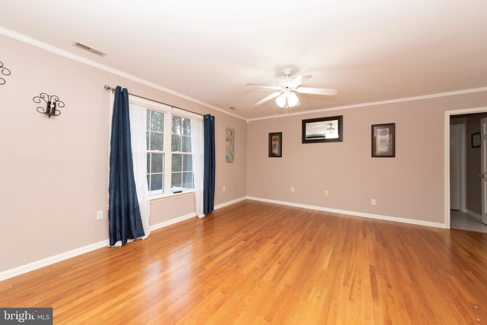 WINCHESTER - Residential