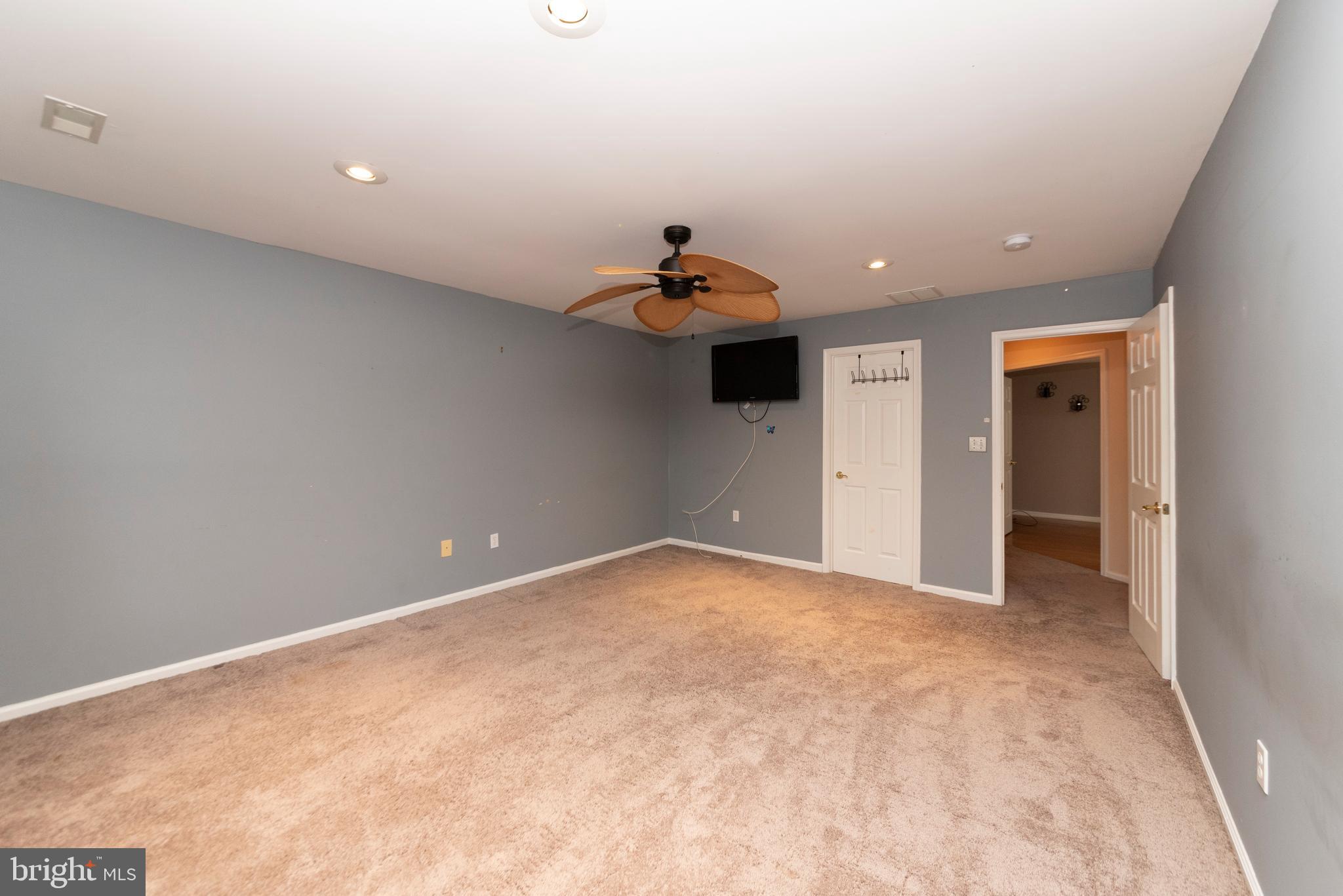 WINCHESTER - Residential