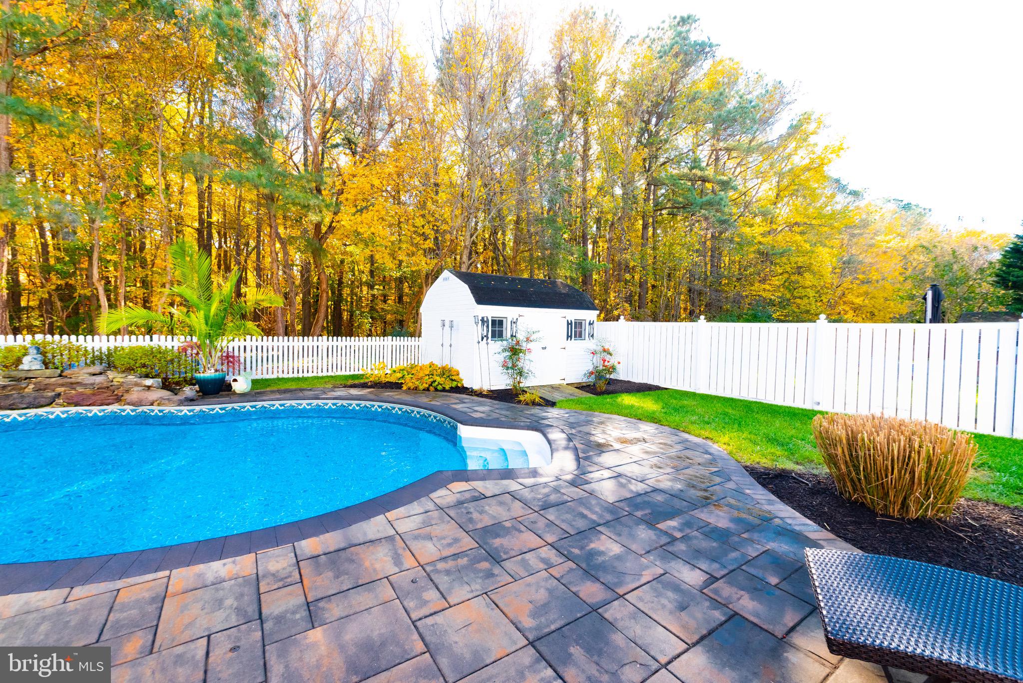 WINCHESTER - Residential