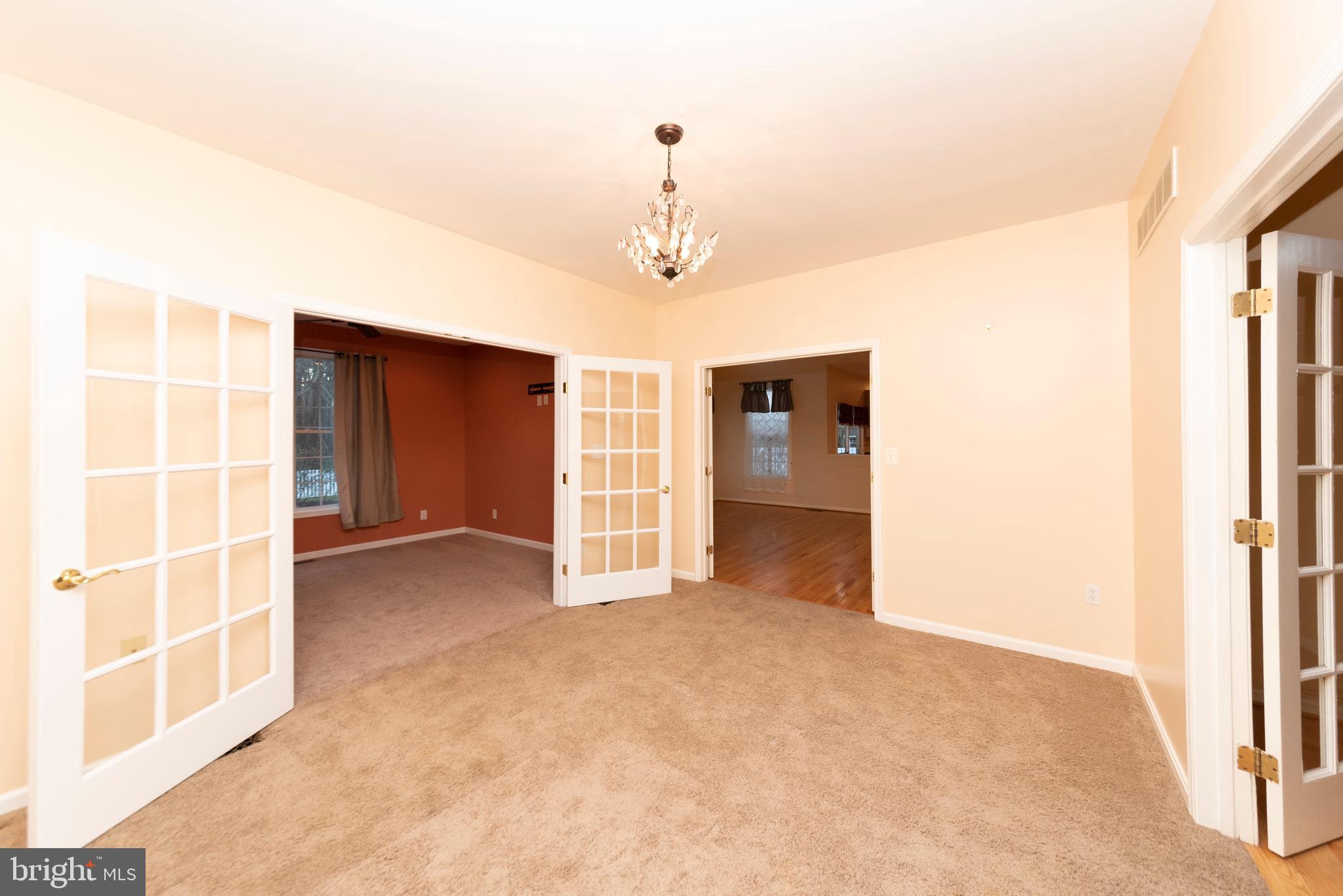 WINCHESTER - Residential