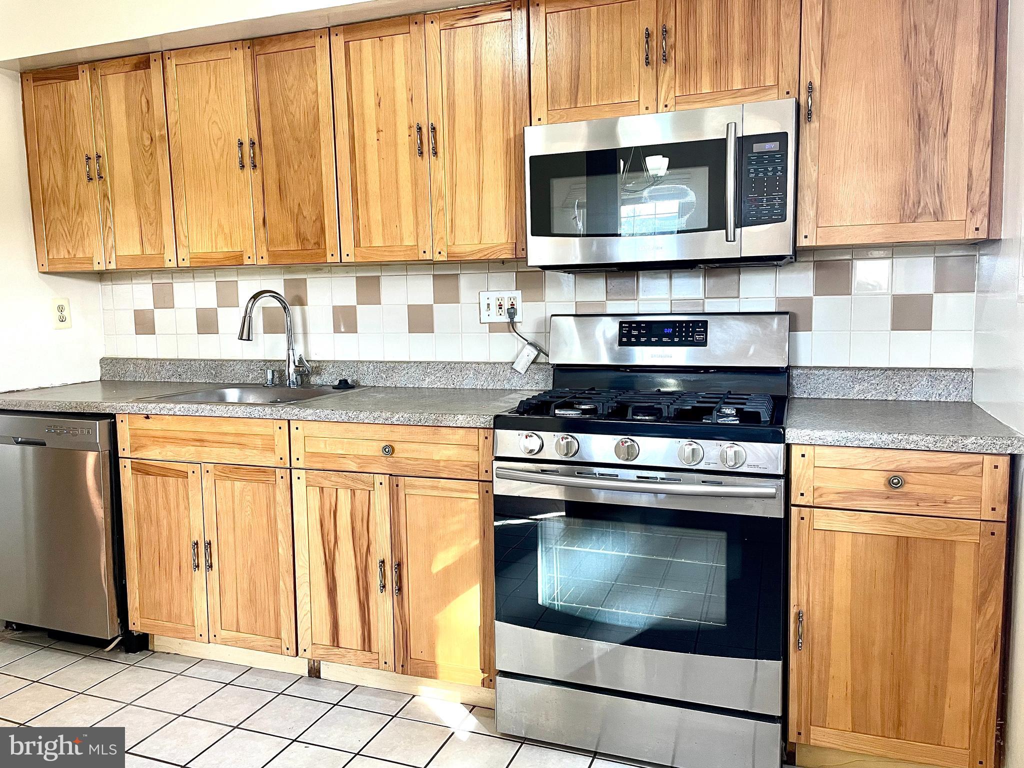 GWYNEDD CLUB - Residential