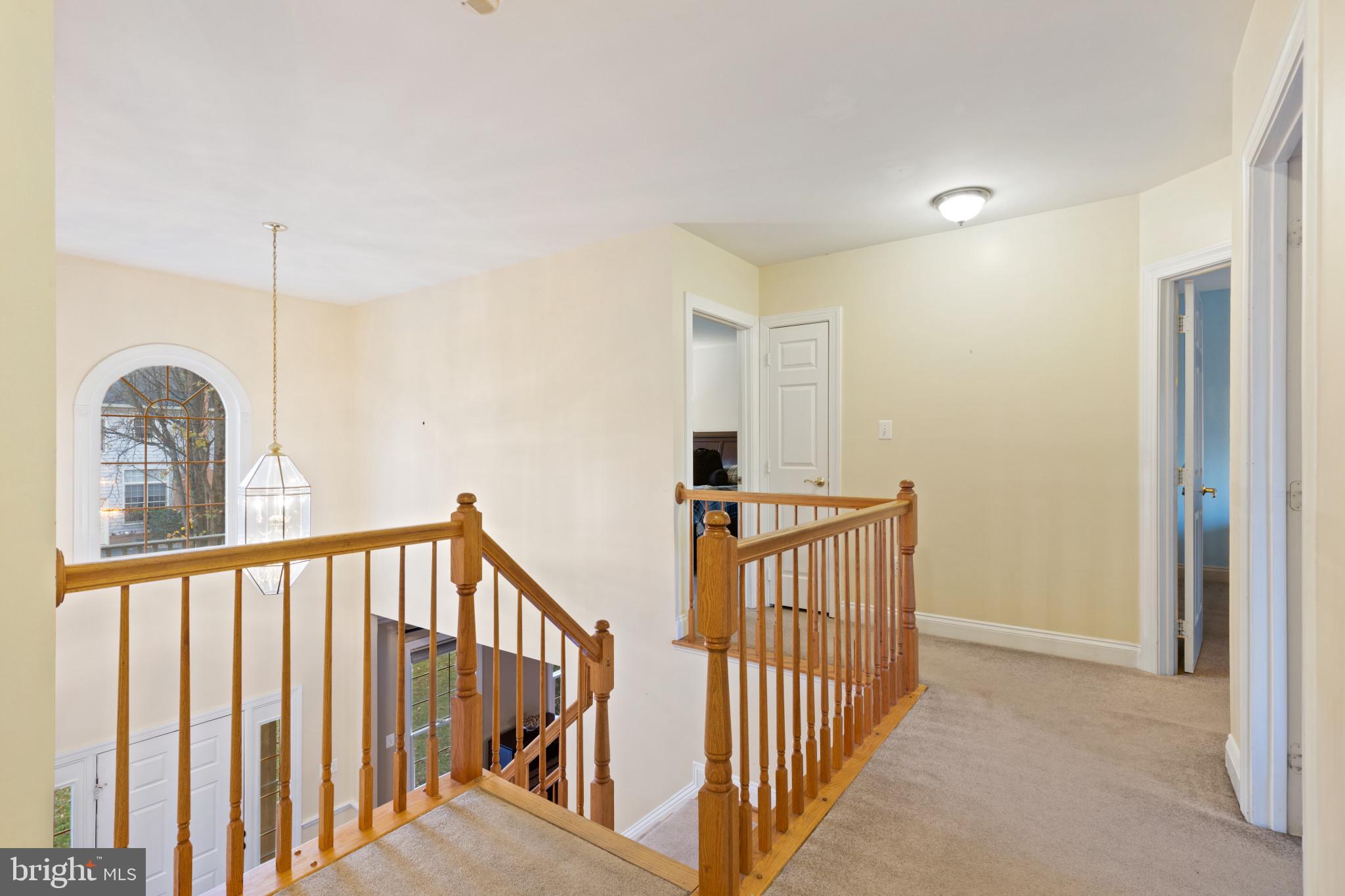 SOUTH RIVER COLONY - Residential