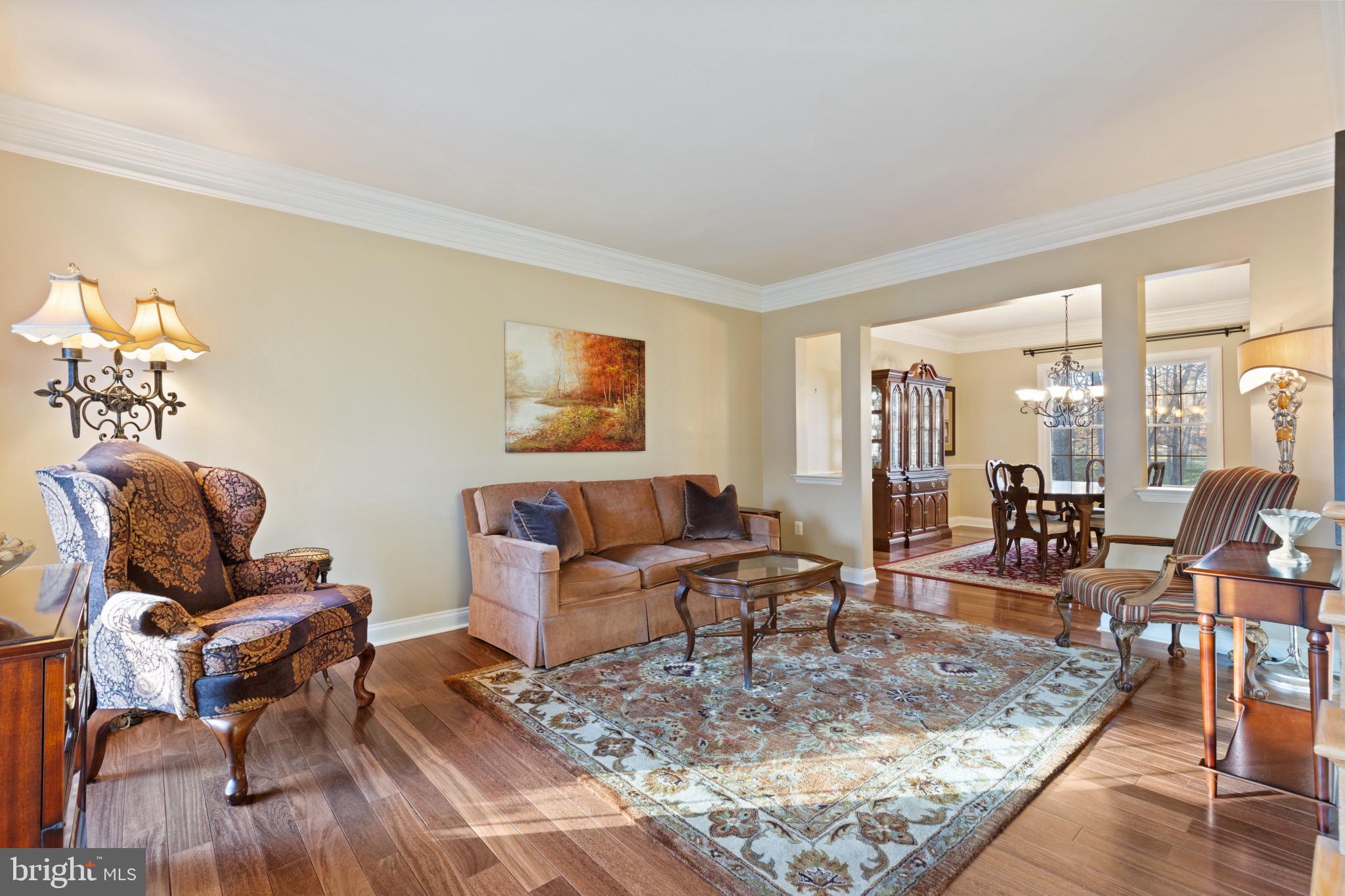 SOUTH RIVER COLONY - Residential