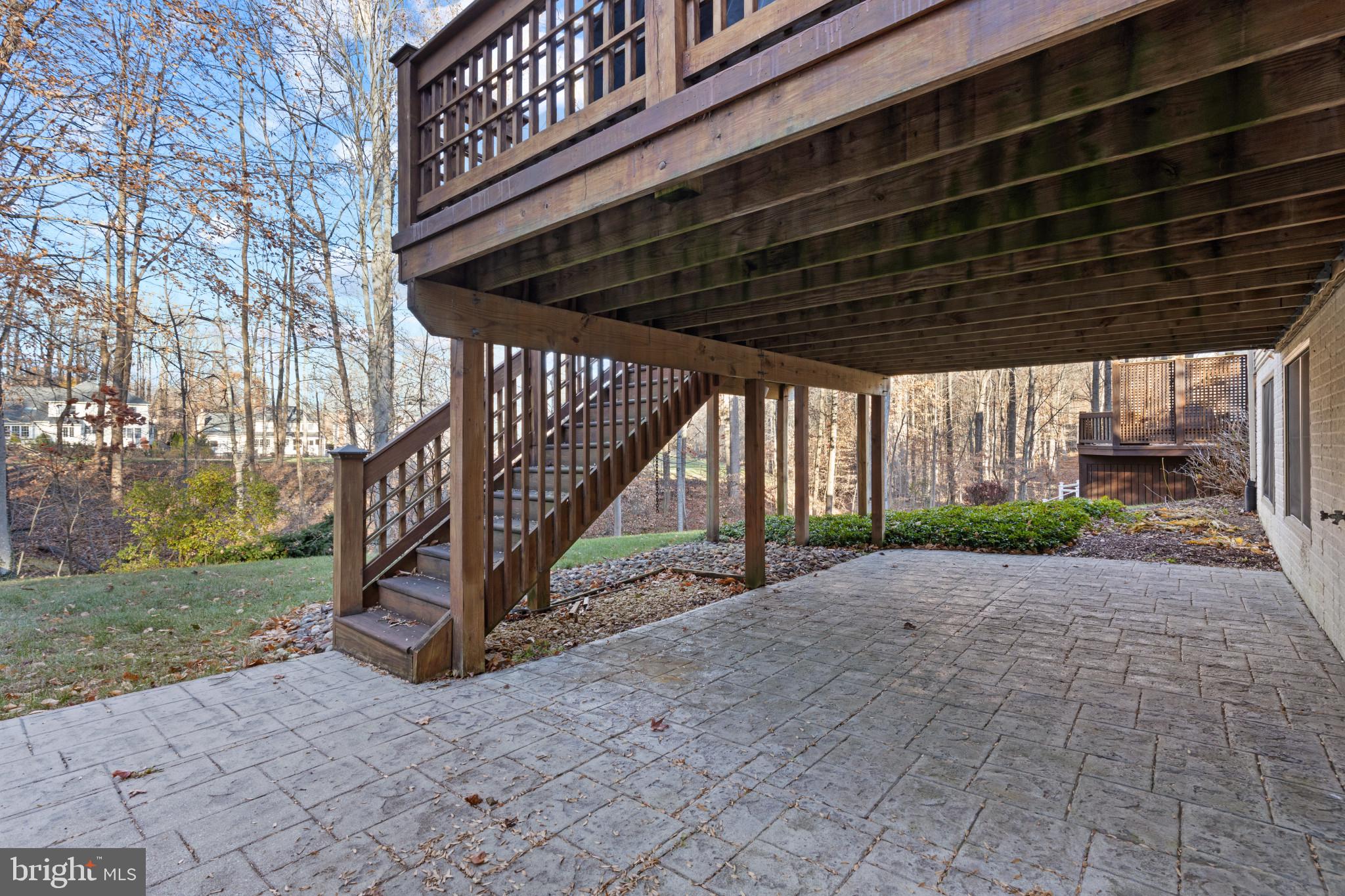 SOUTH RIVER COLONY - Residential